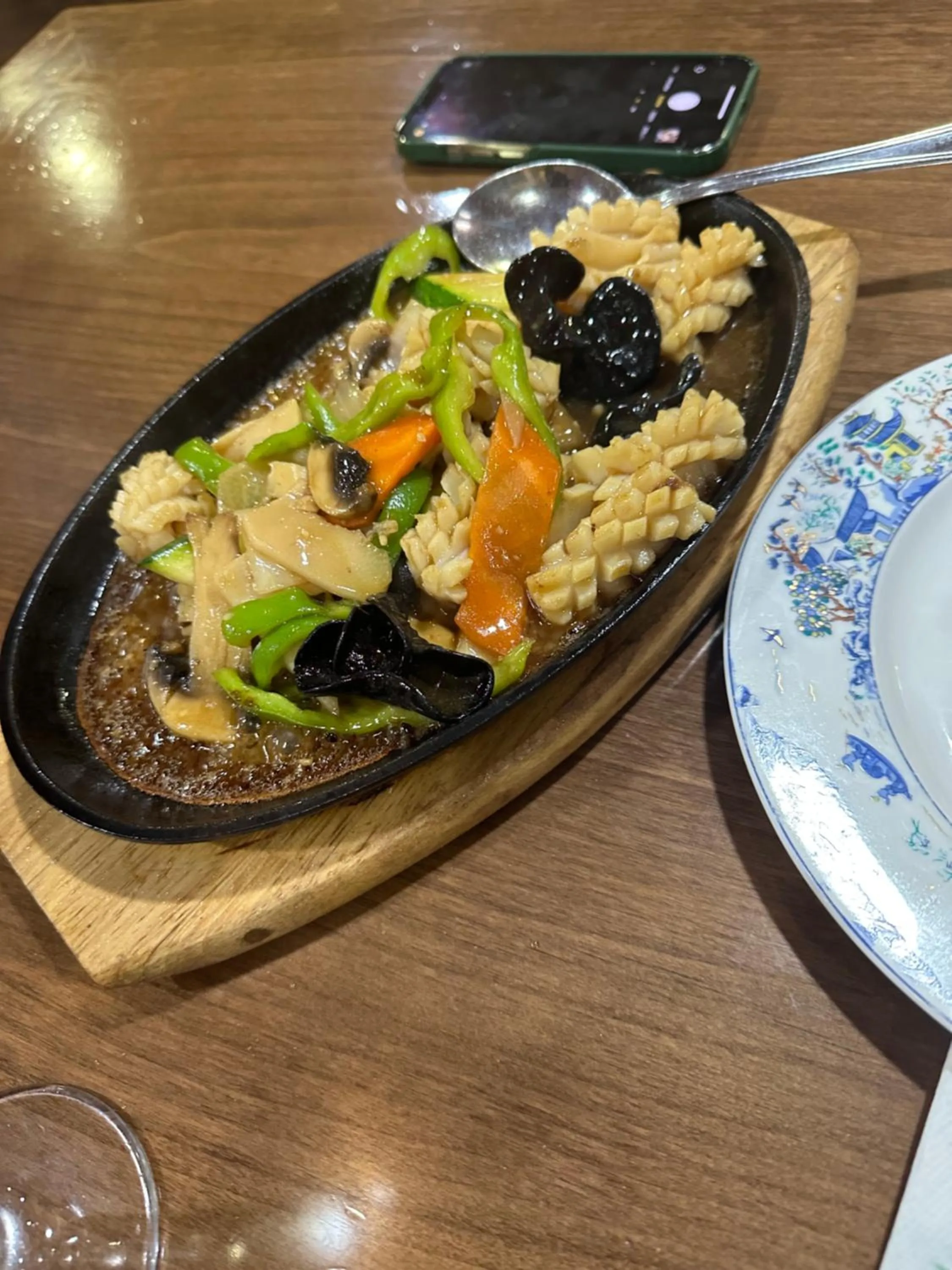 Hostal agripino y Restaurante asiático