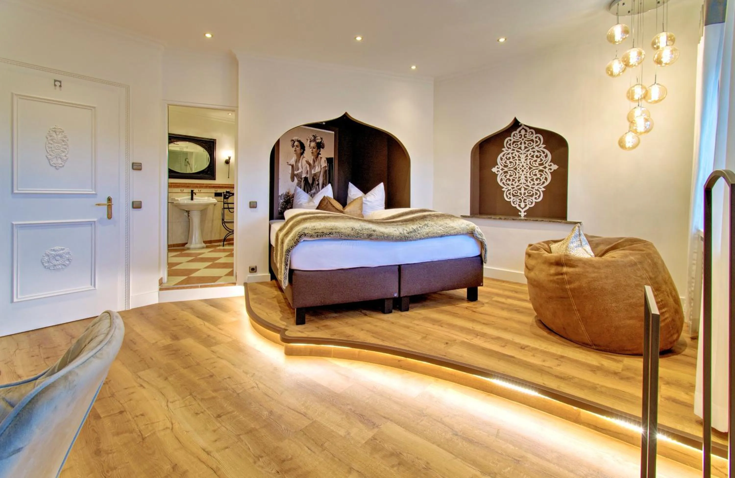 Bed in Boutique Hotel POST ANDECHS