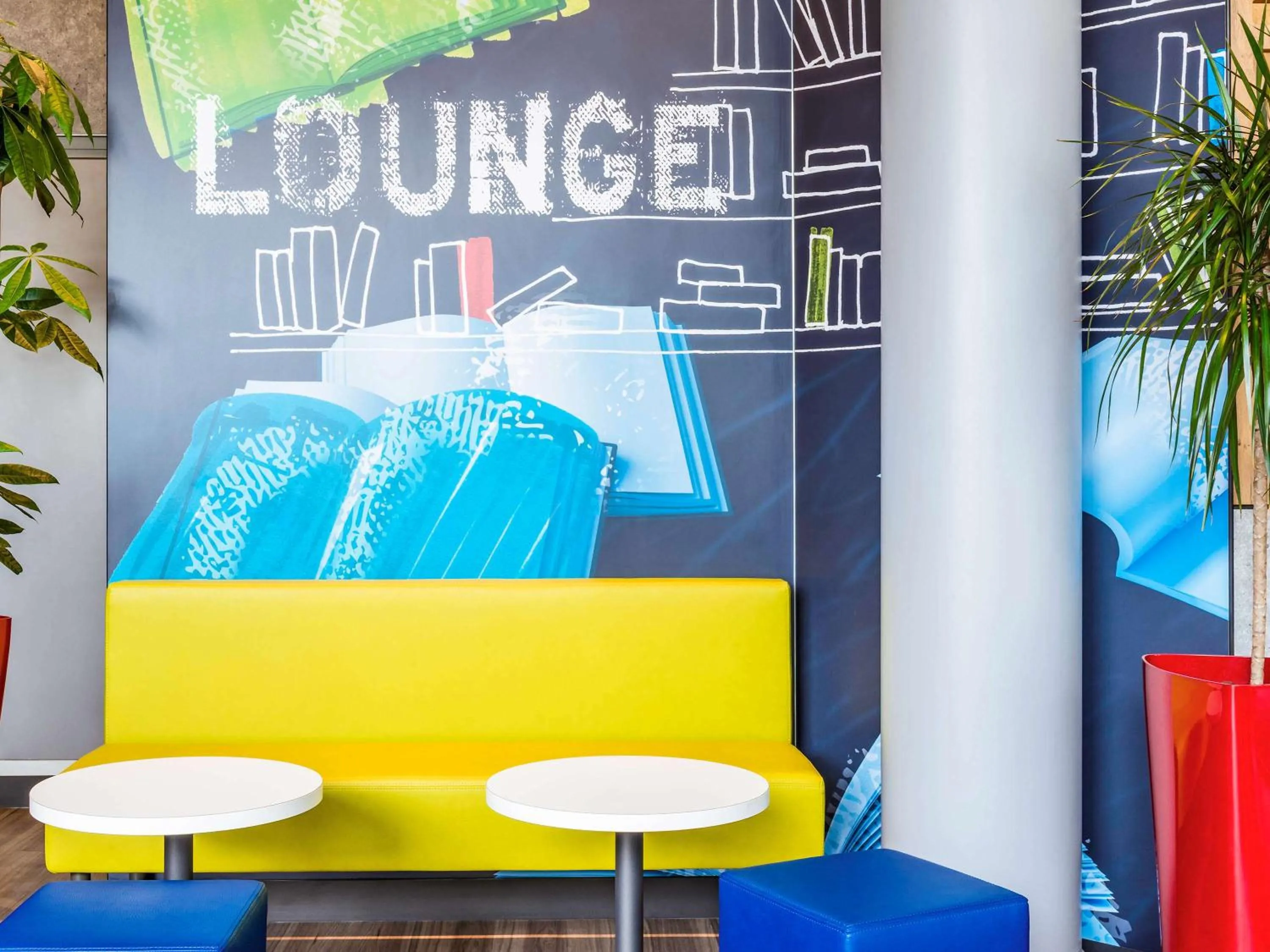 Property building in ibis budget Rueil Malmaison