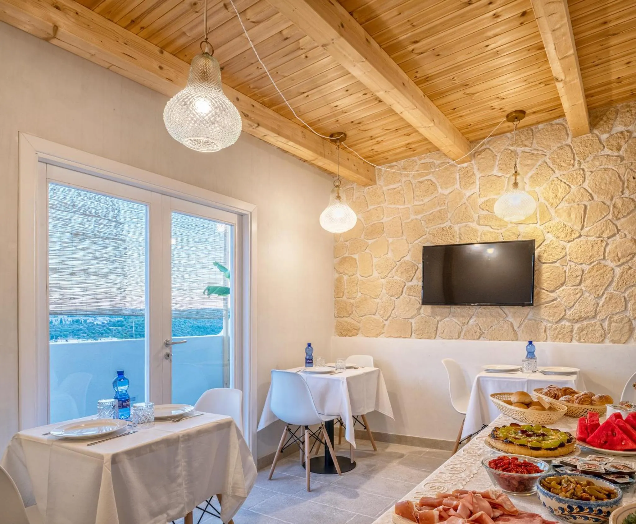 Dining area in Incanto Siciliano