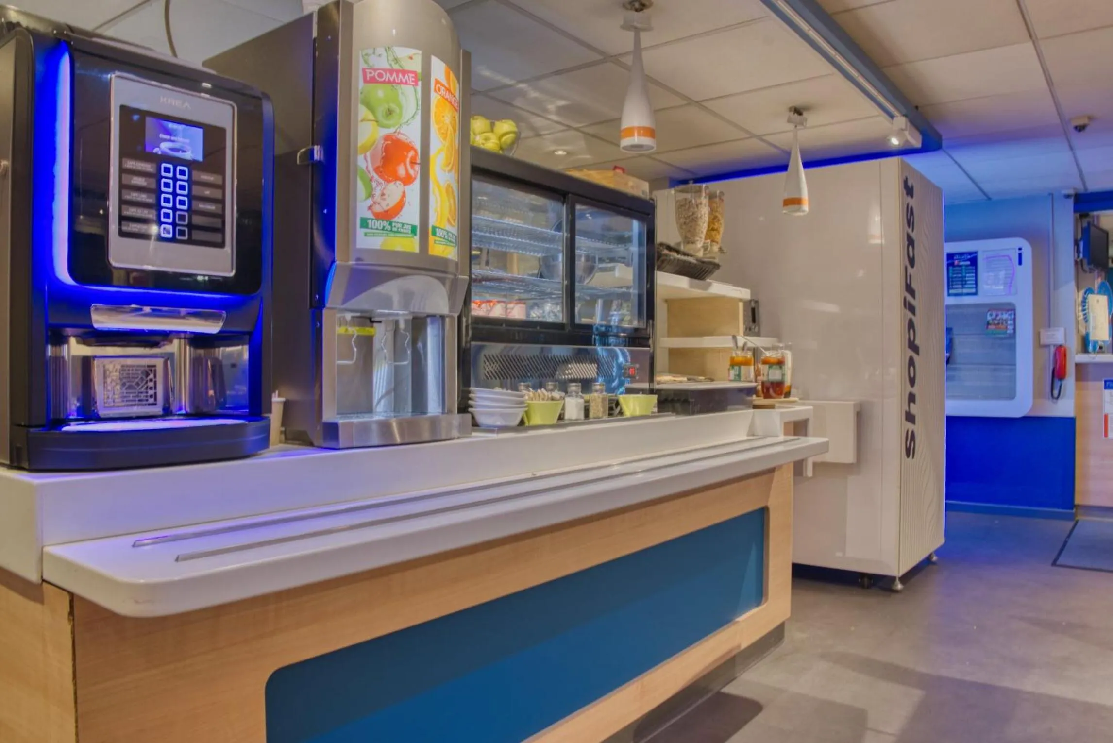 Breakfast in ibis Budget Gennevilliers Asnières - Rénové en 2025