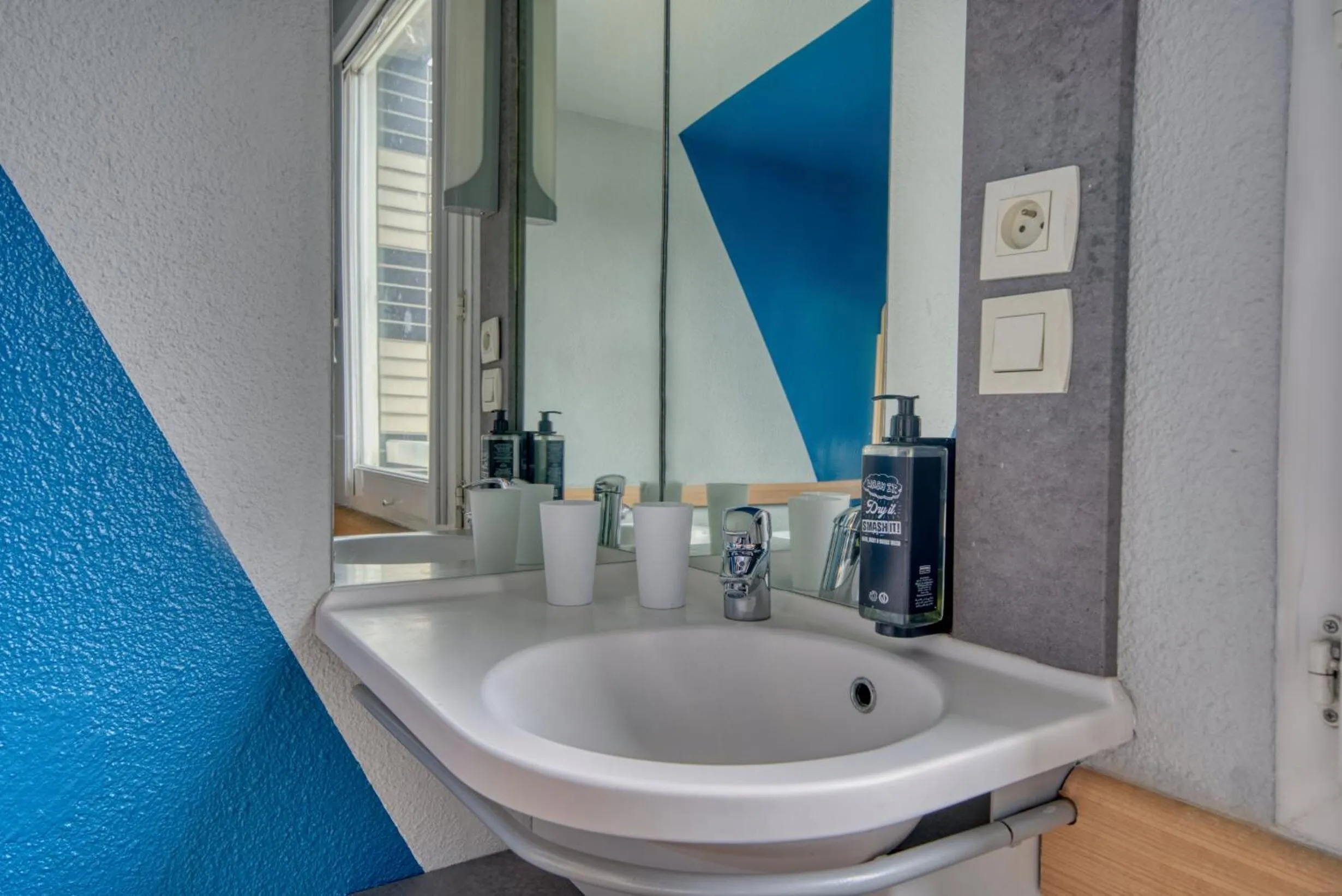 Bedroom in ibis Budget Gennevilliers Asnières - Rénové en 2025