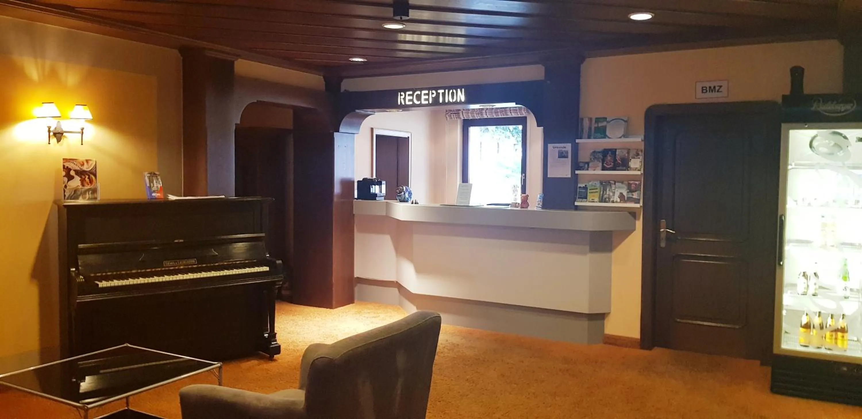 Lobby or reception in Hotel Baeren