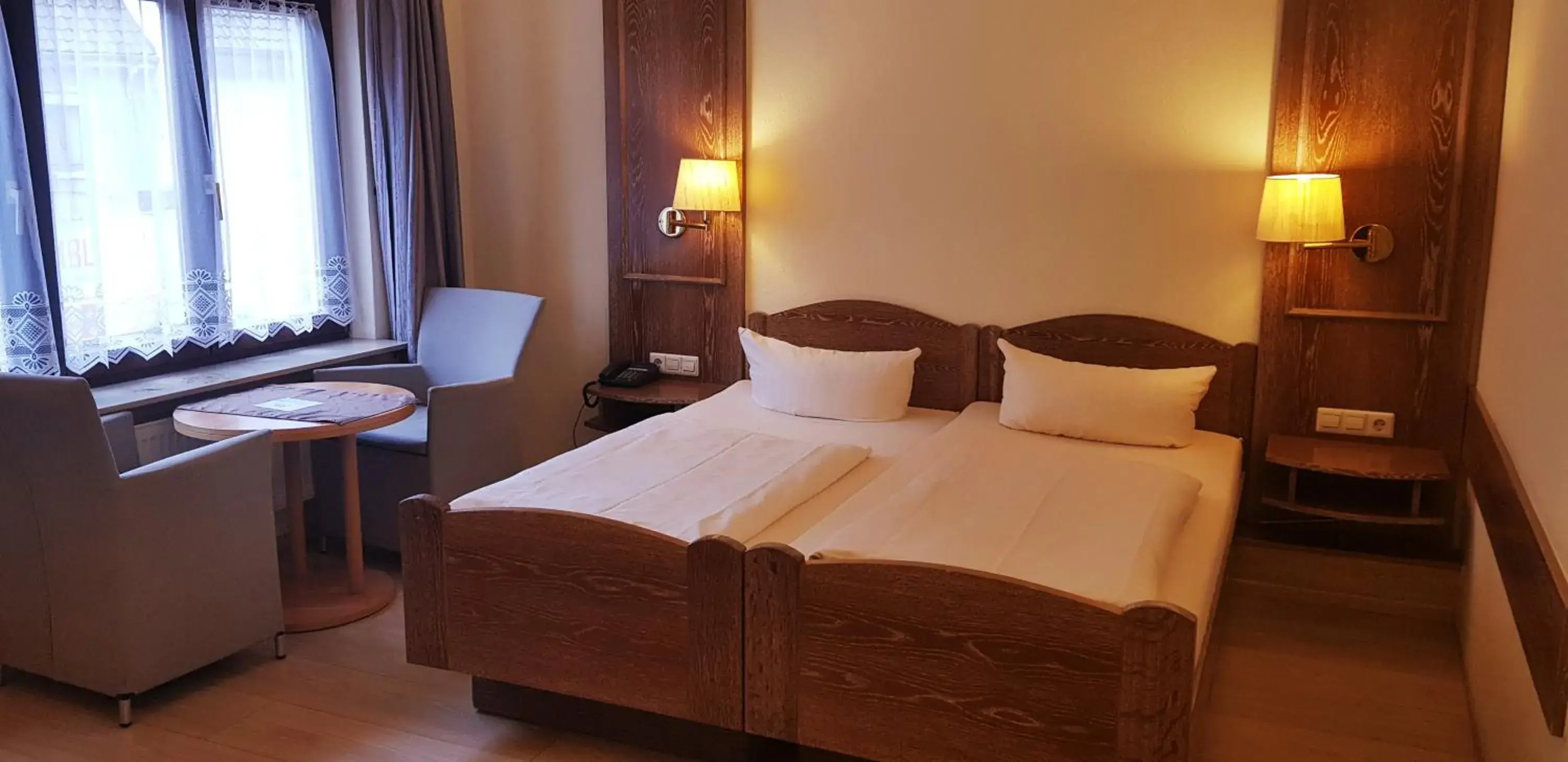 Double Room in Hotel Baeren Double Room in Hotel Baeren