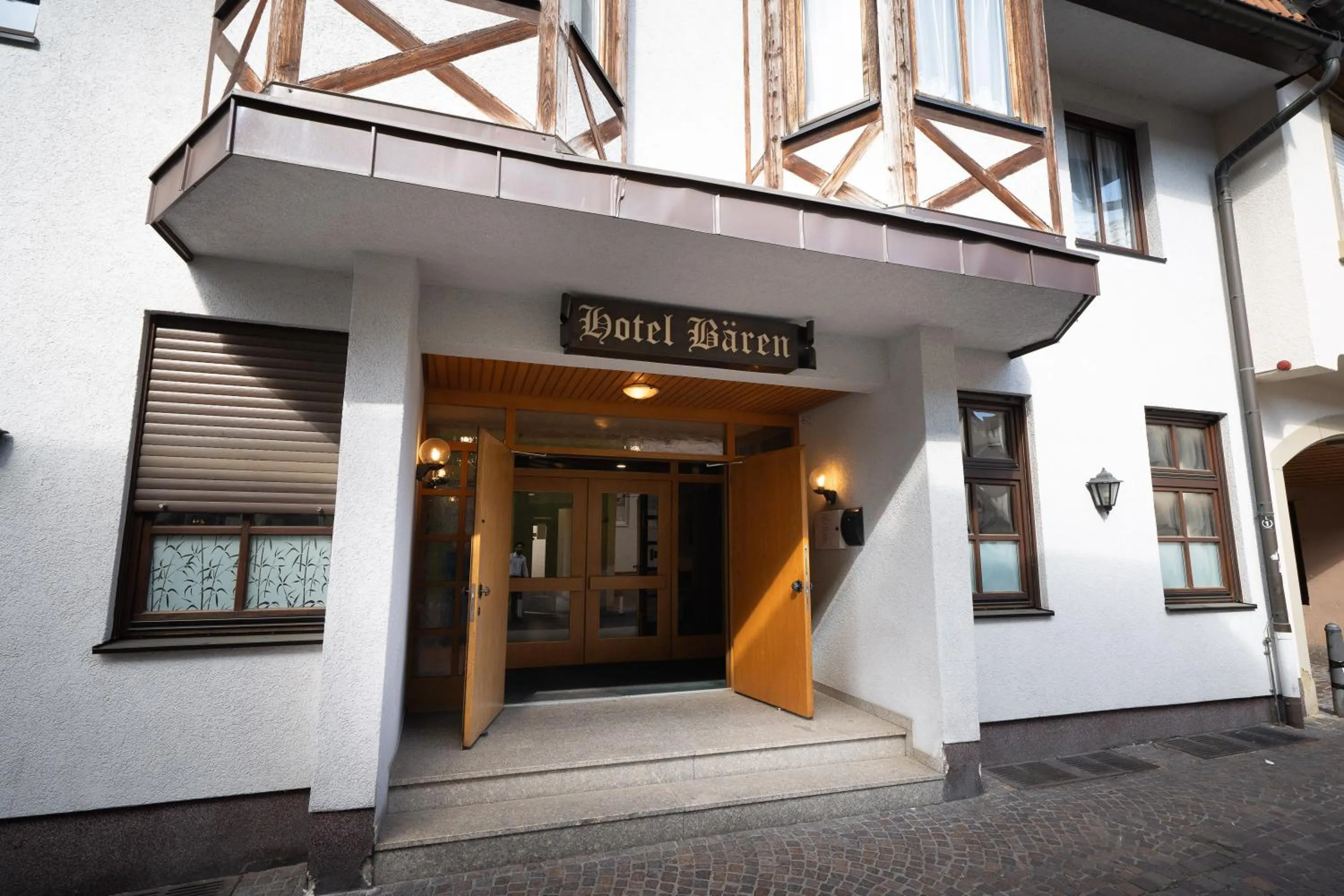 Facade/entrance in Hotel Baeren