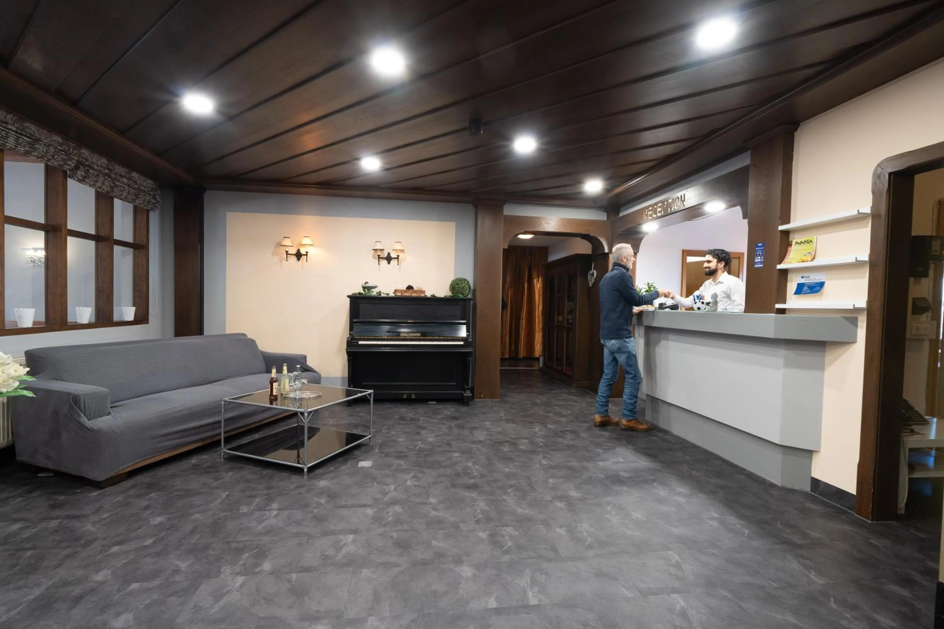 Lobby or reception in Hotel Baeren