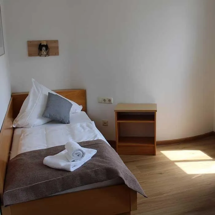 Bed in Stadthotel Deggendorf