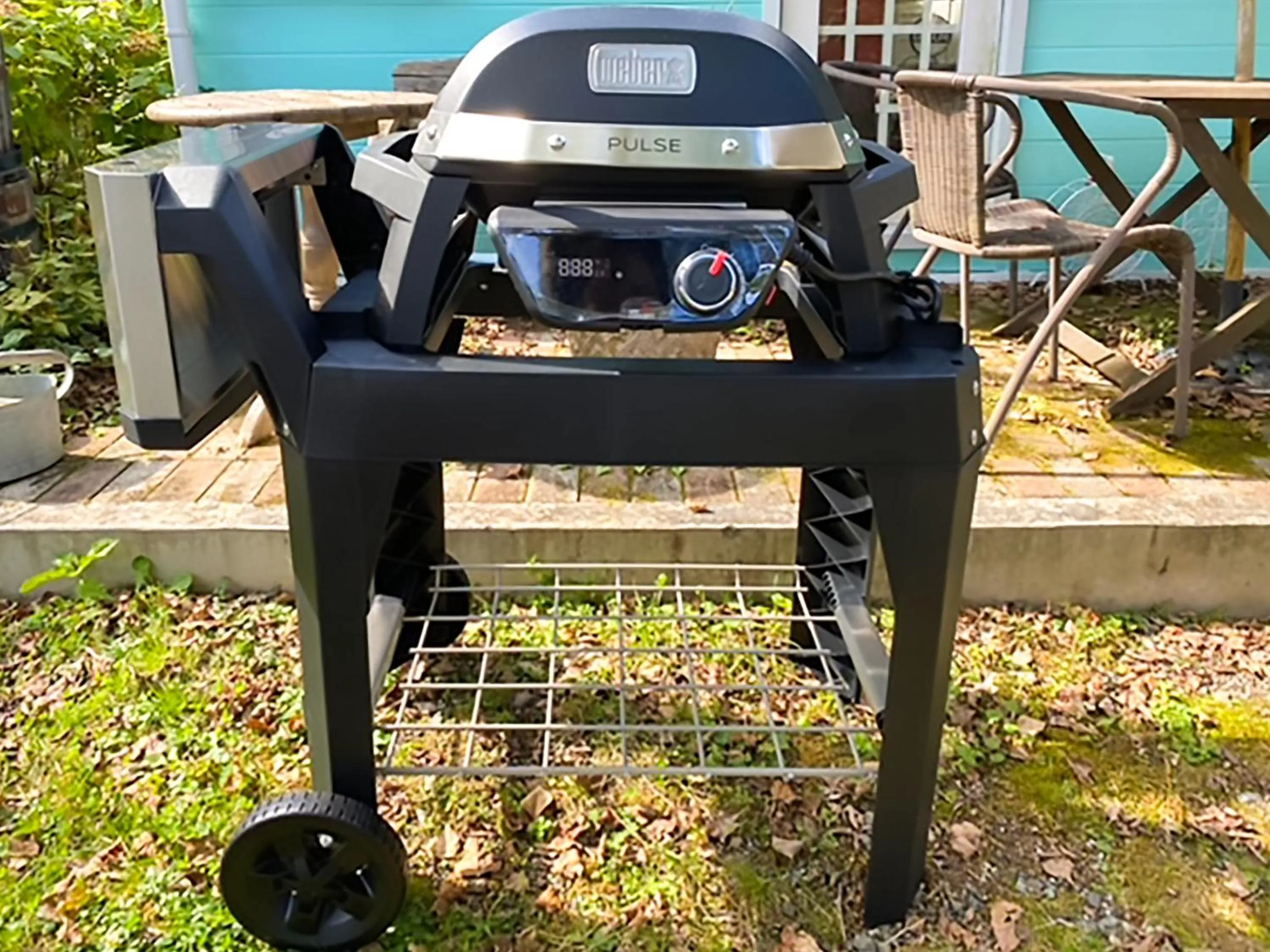 BBQ facilities in MOON GLOW