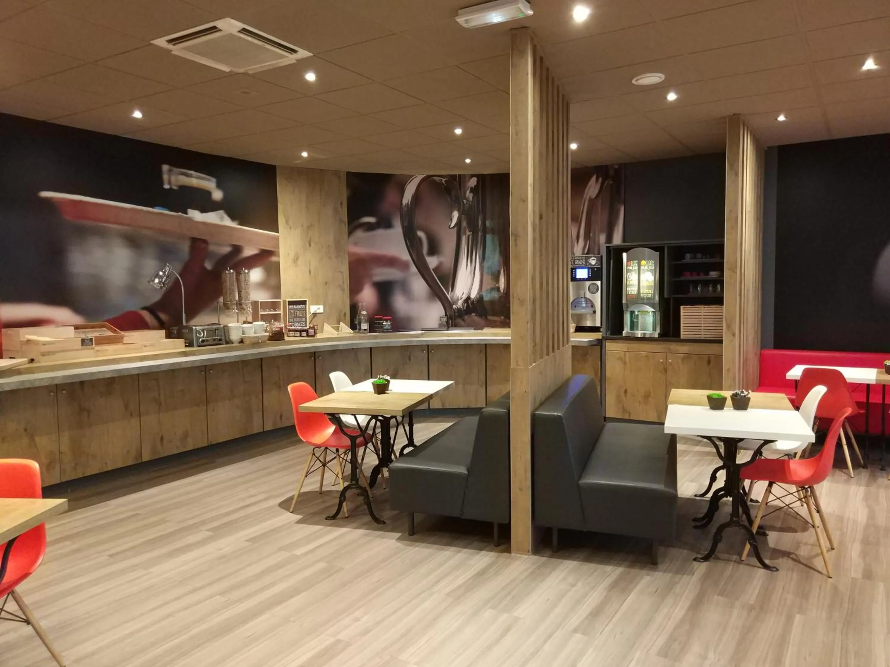 Restaurant/places to eat in ibis Saint Gratien - Enghien-Les-Bains