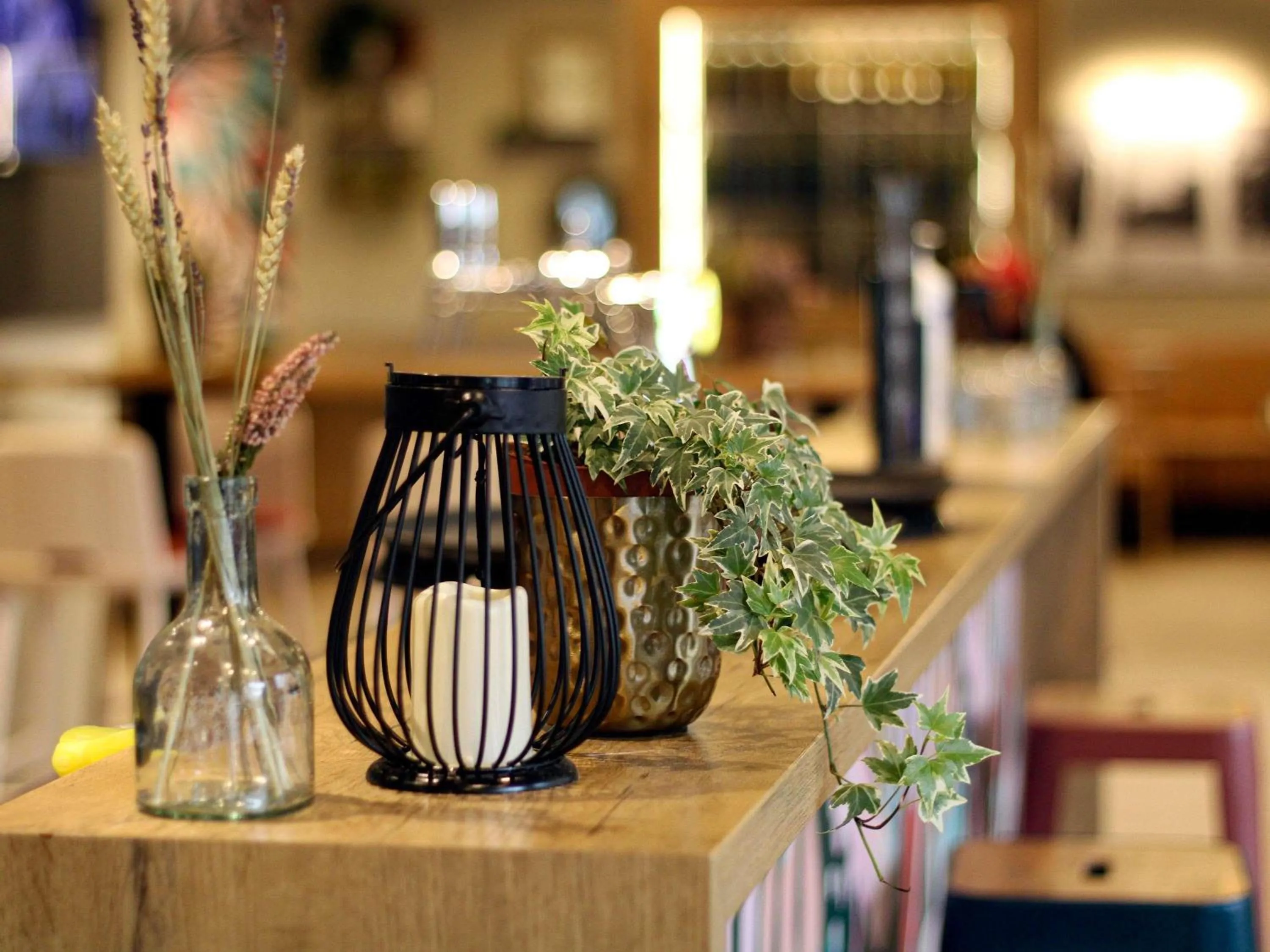 Lounge or bar in ibis Saint Gratien - Enghien-Les-Bains