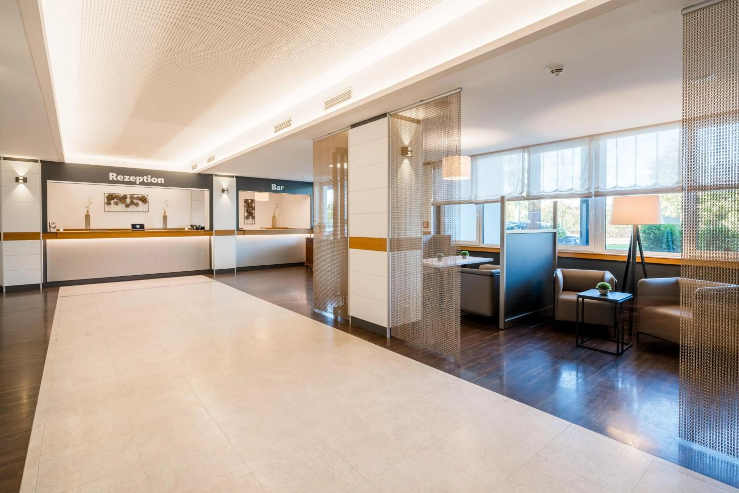 Lobby or reception in Hotel Newton Heilbronn