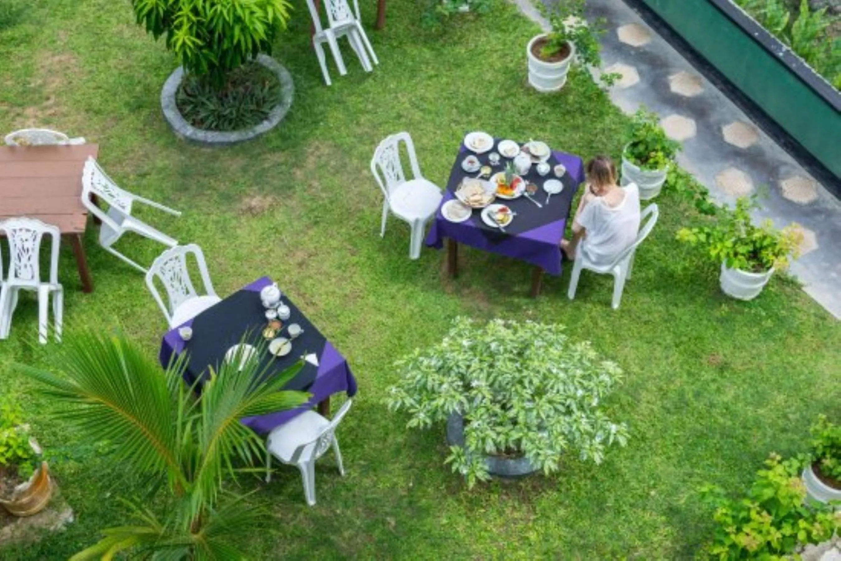 Breakfast, Garden in Seaview Deepal villa