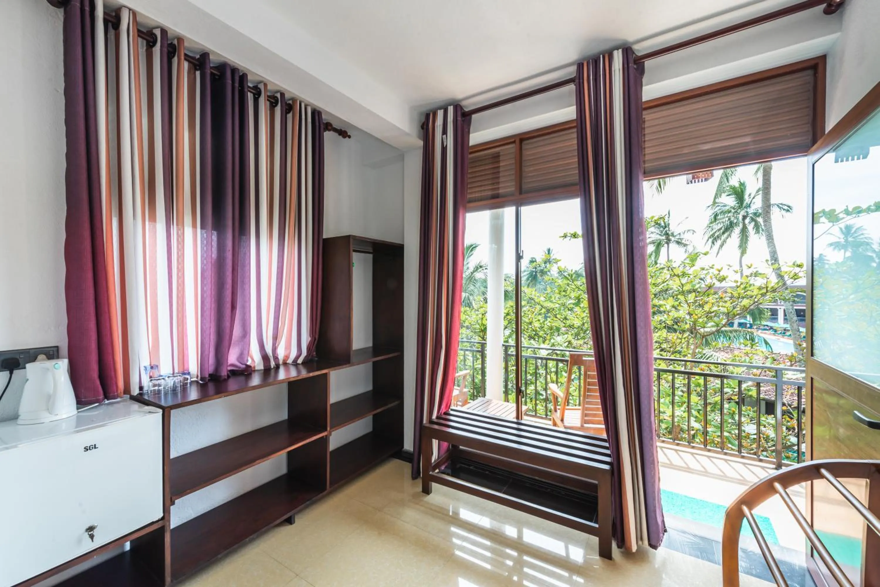 Living room, TV/Entertainment Center in Seaview Deepal villa