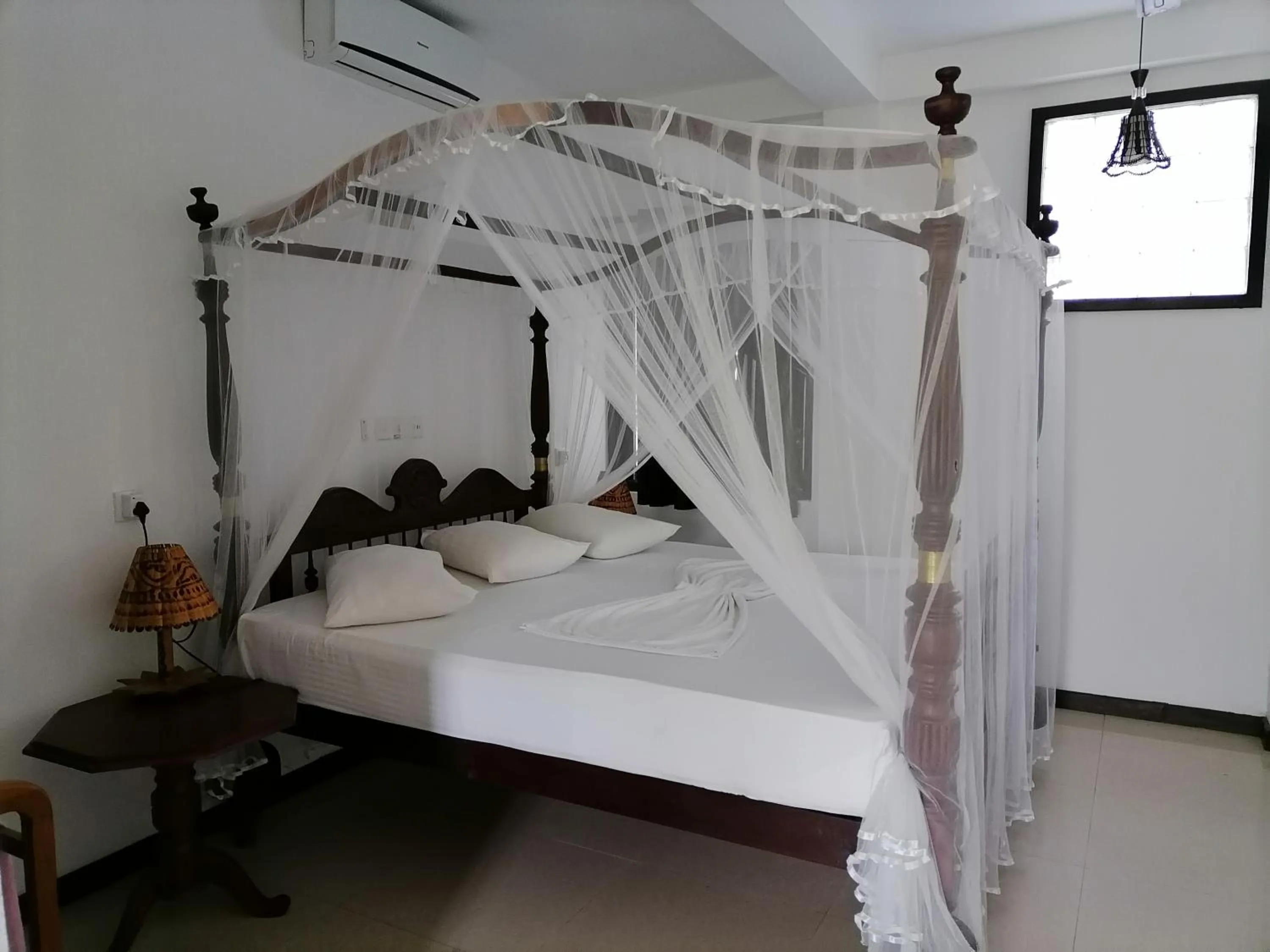 Bedroom, Bed in Seaview Deepal villa