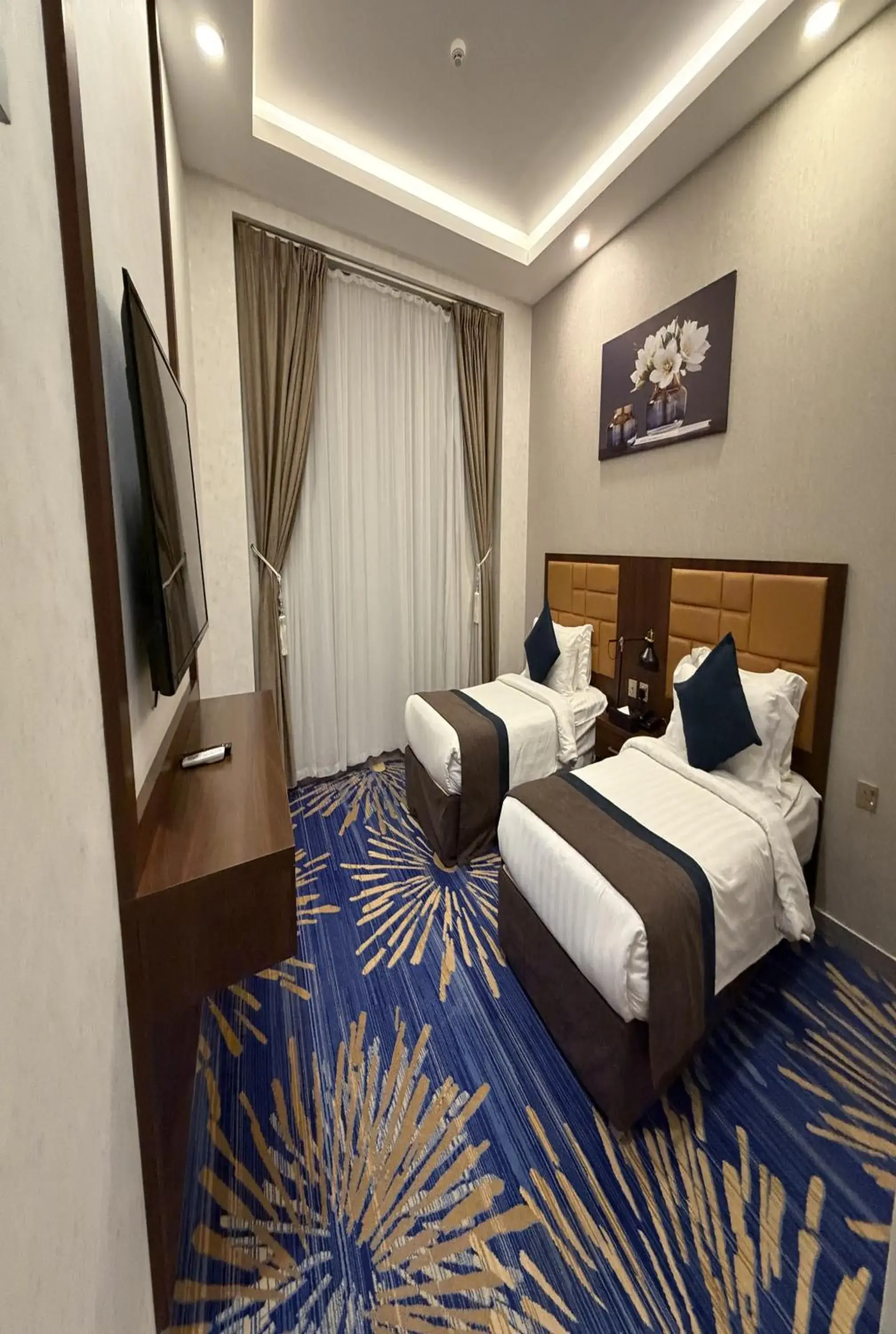 Deluxe Twin Room in Holiday Al Khaleej Hotel Deluxe Twin Room in Holiday Al Khaleej Hotel