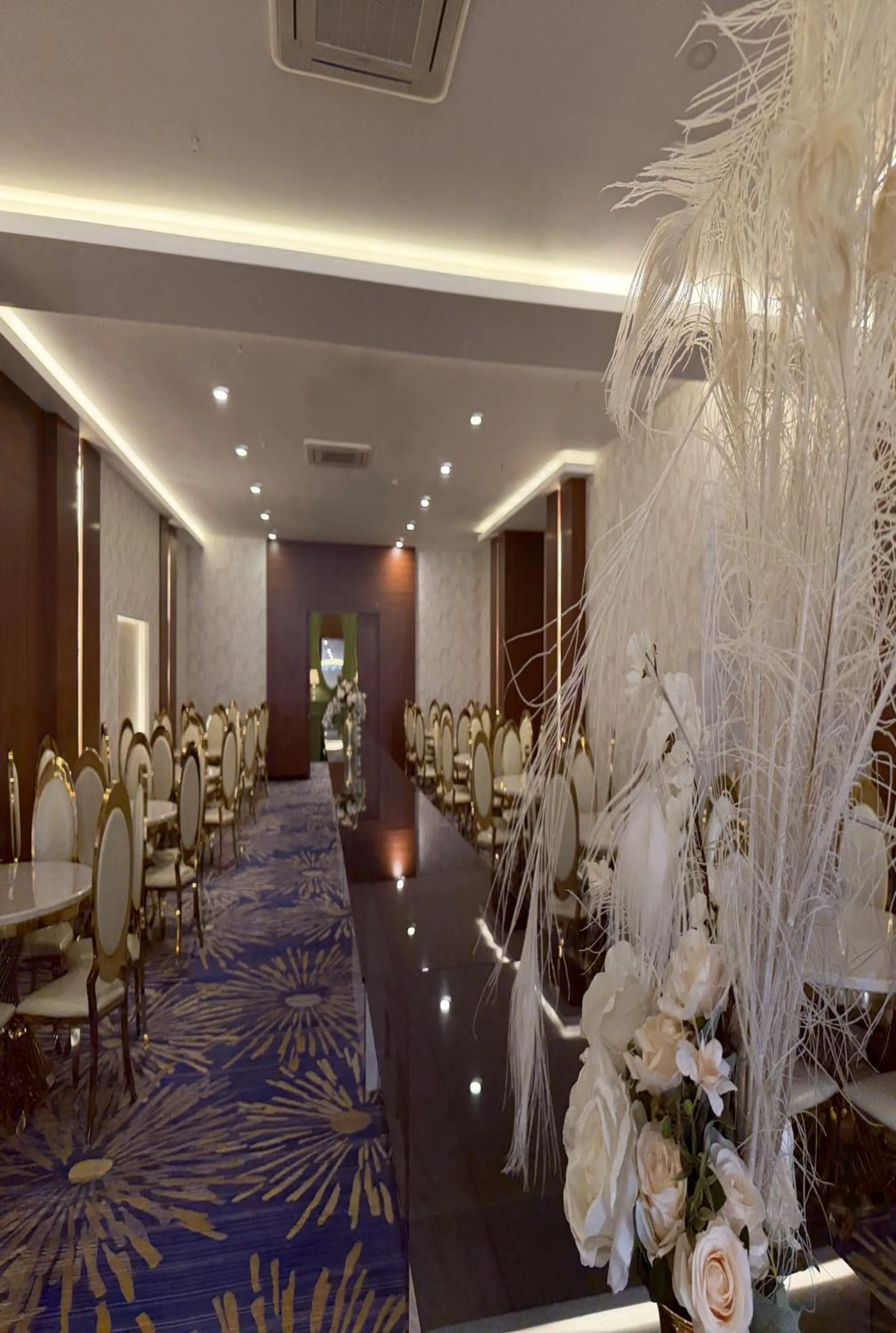 wedding in Holiday Al Khaleej Hotel