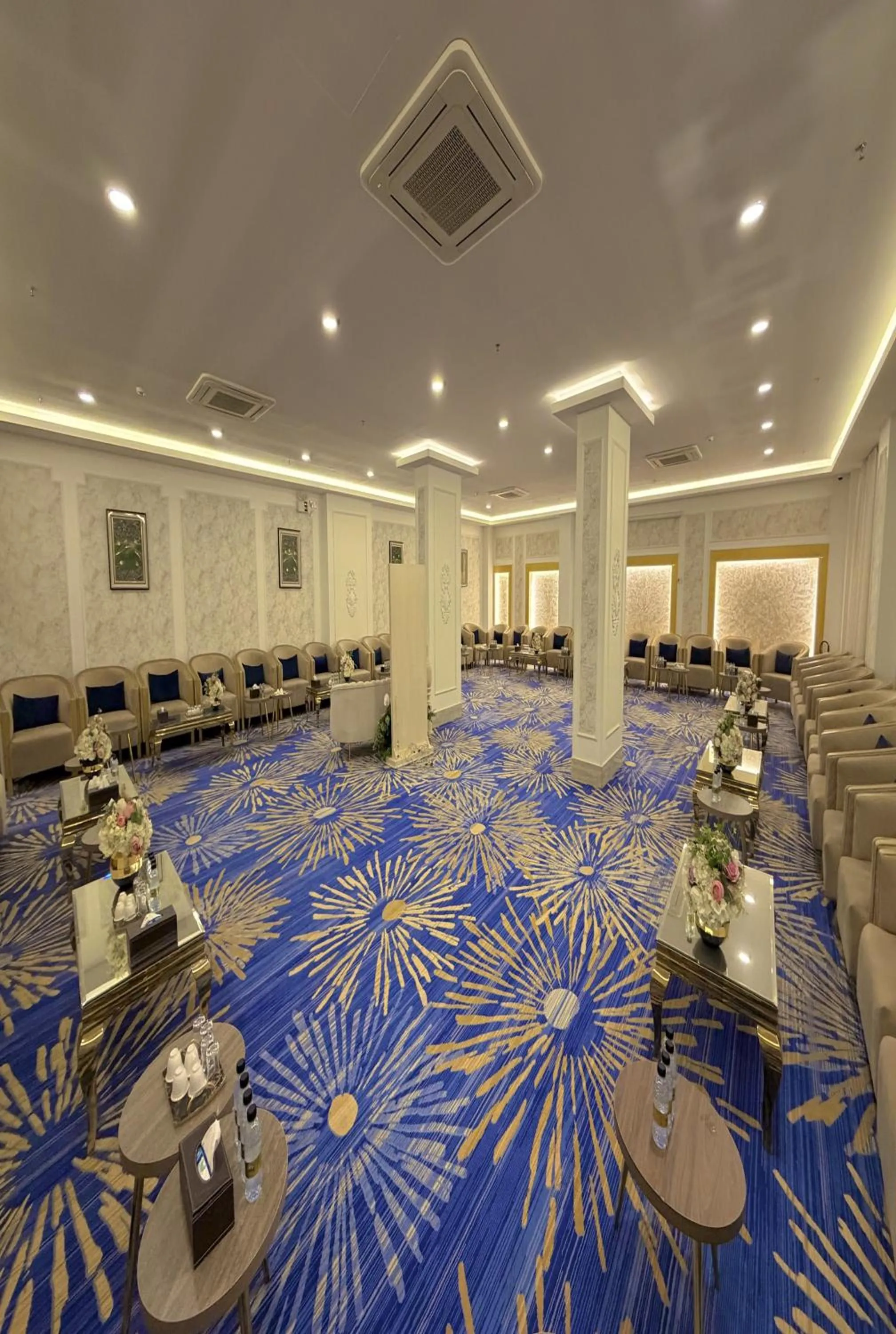 Banquet/Function facilities in Holiday Al Khaleej Hotel