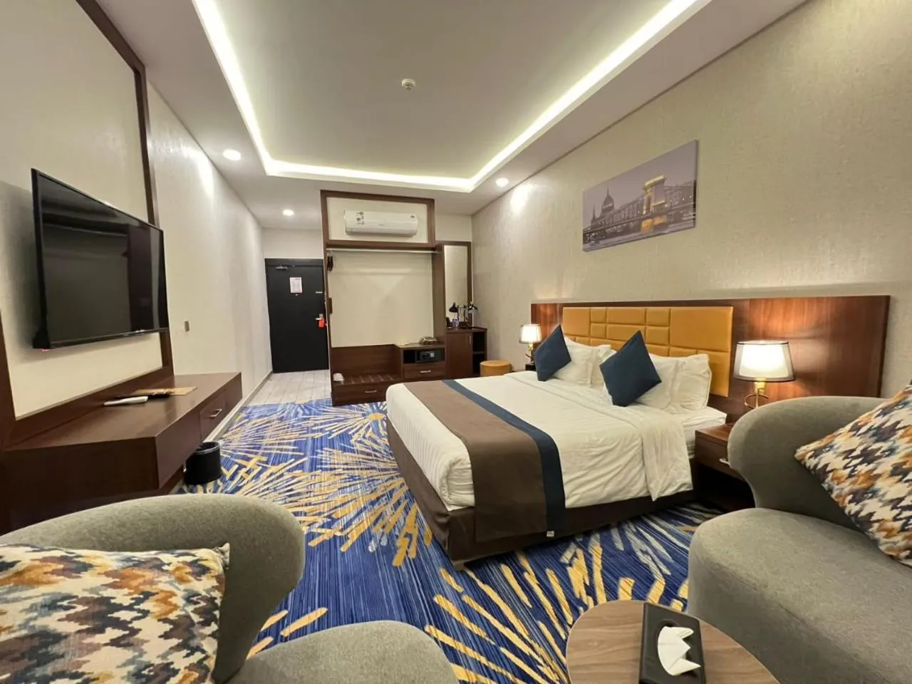 Bed in Holiday Al Khaleej Hotel