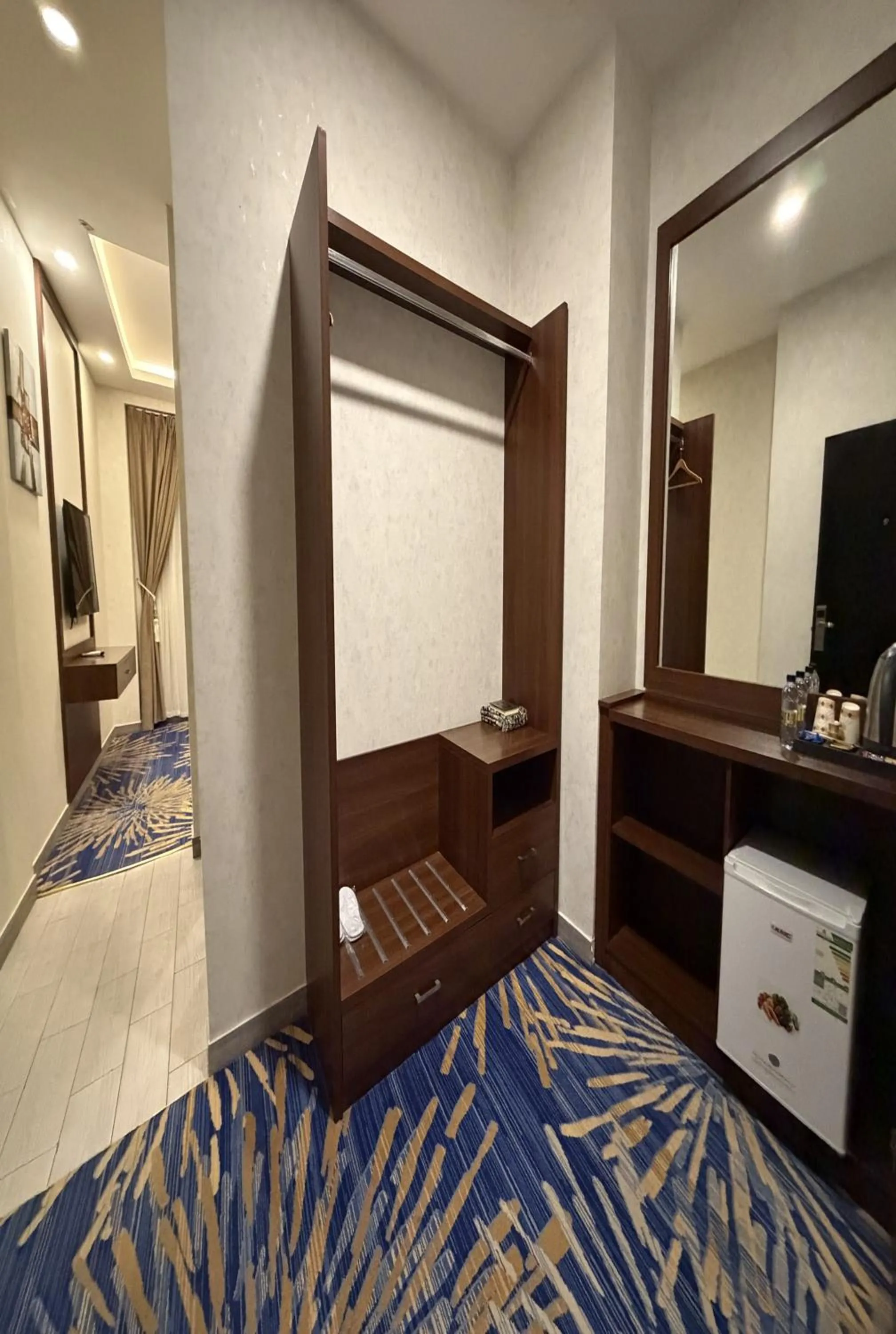 Photo of the whole room, Bed in Holiday Al Khaleej Hotel