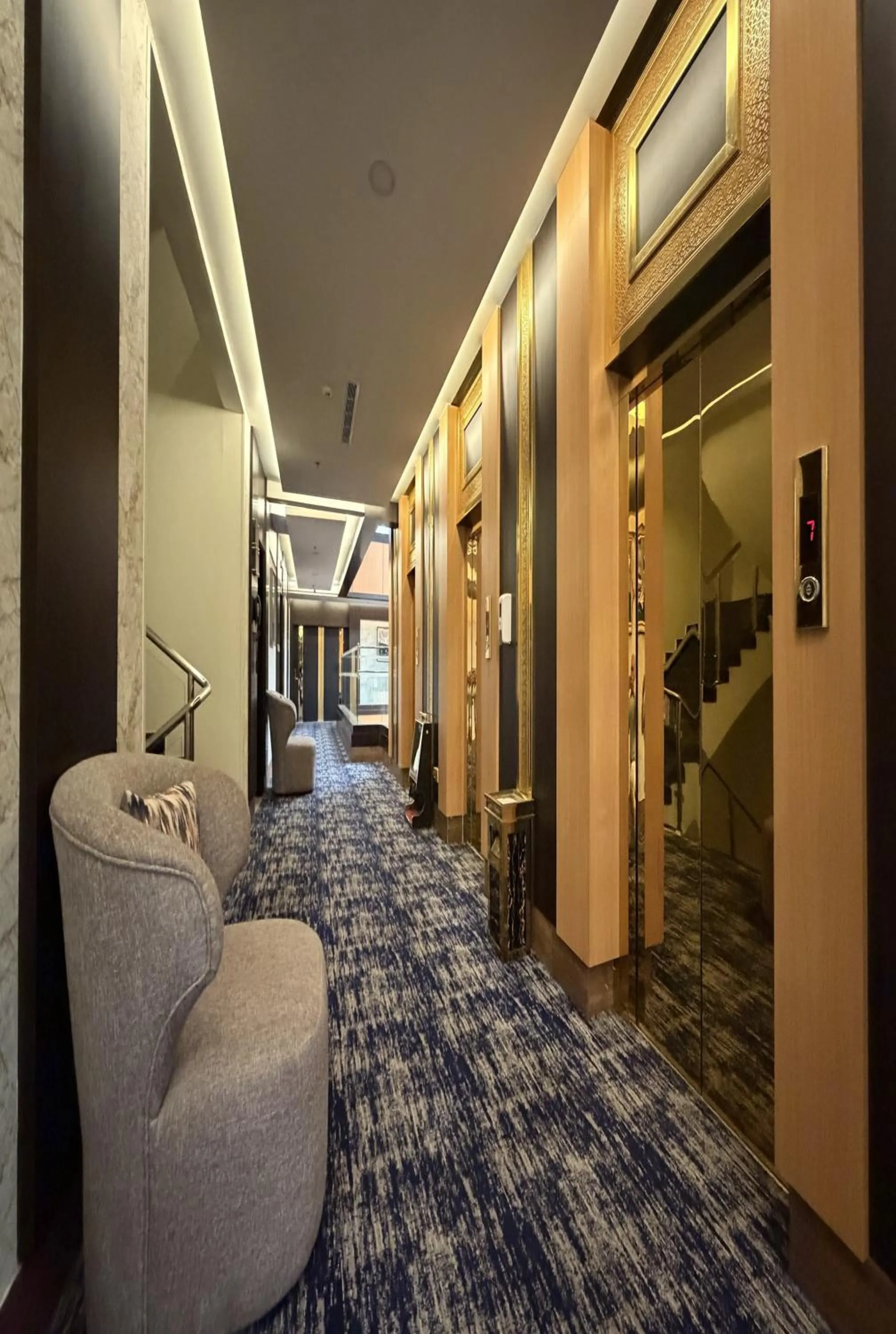 Lobby or reception in Holiday Al Khaleej Hotel