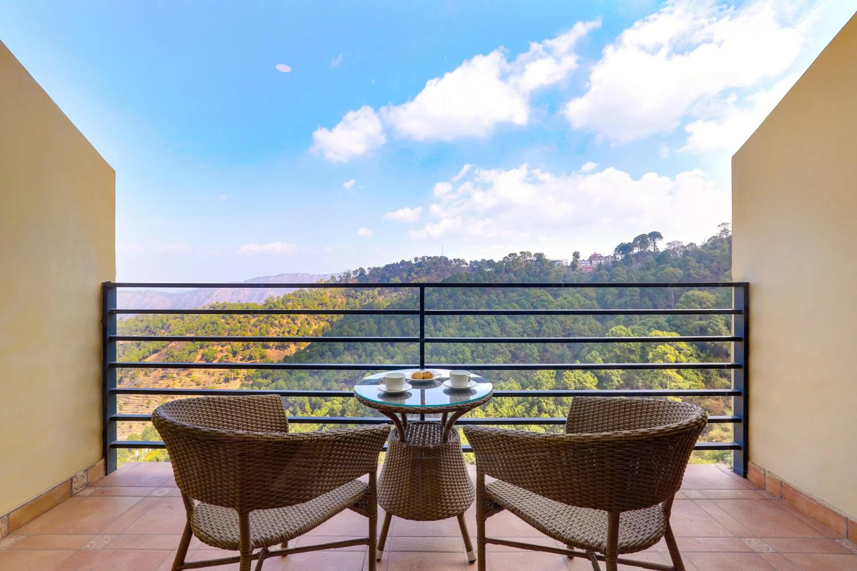 Balcony/Terrace in Lemon Tree Hotel, Kasauli