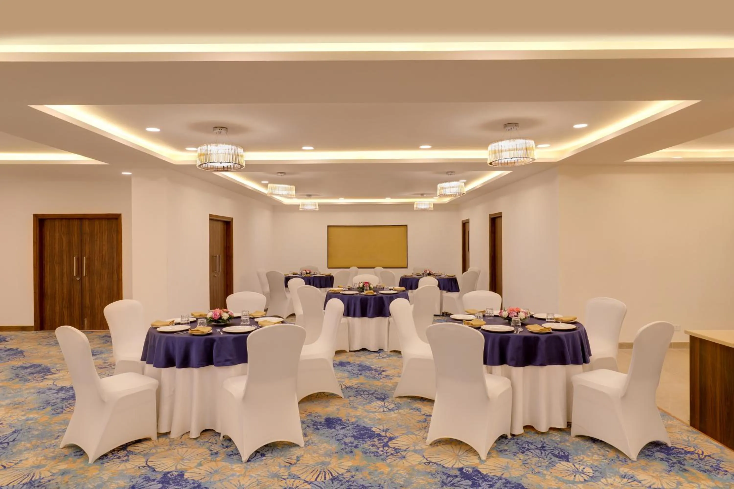 Banquet/Function facilities in Lemon Tree Hotel, Kasauli