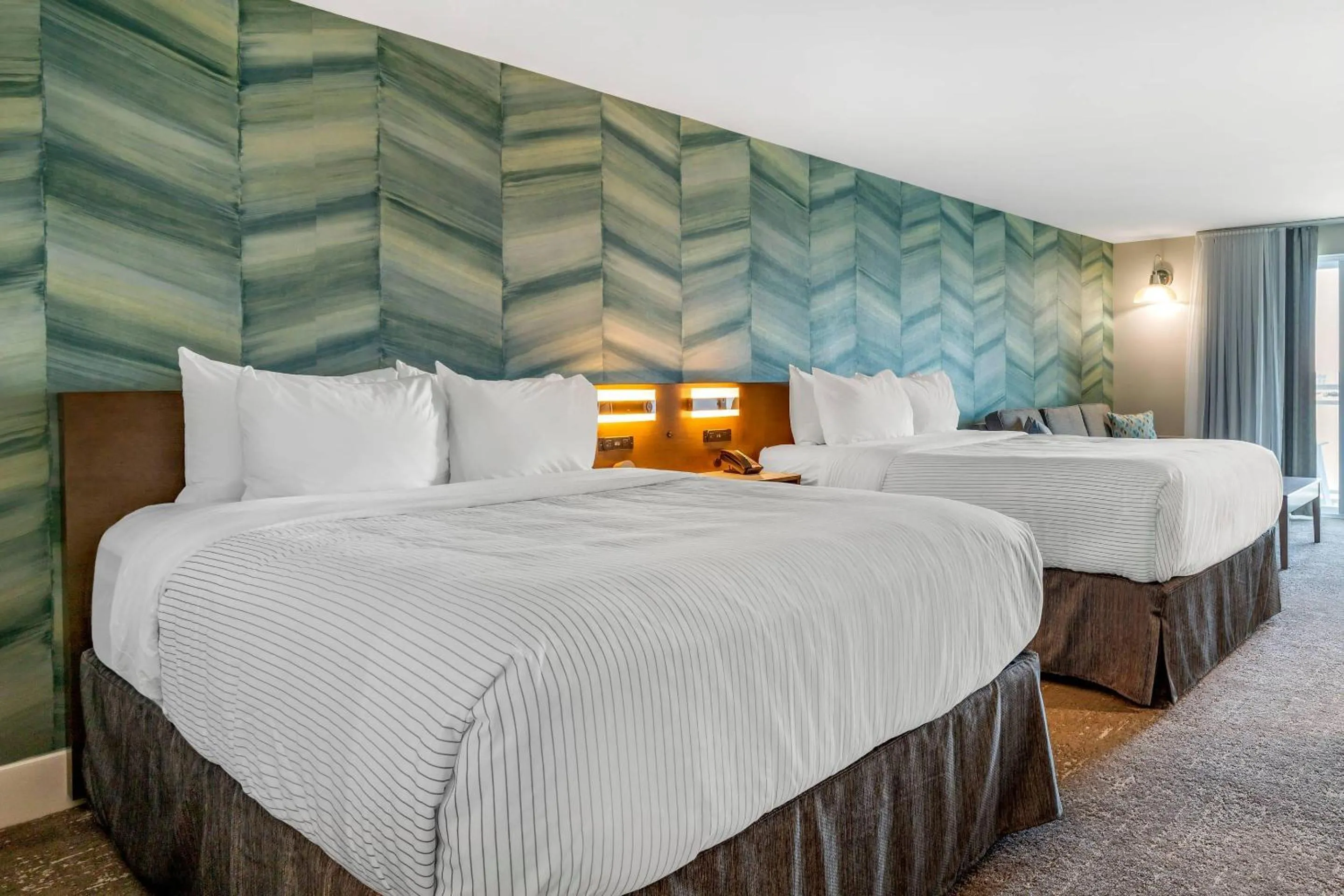 Bedroom, Bed in Cambria Hotel Ocean City - Bayfront