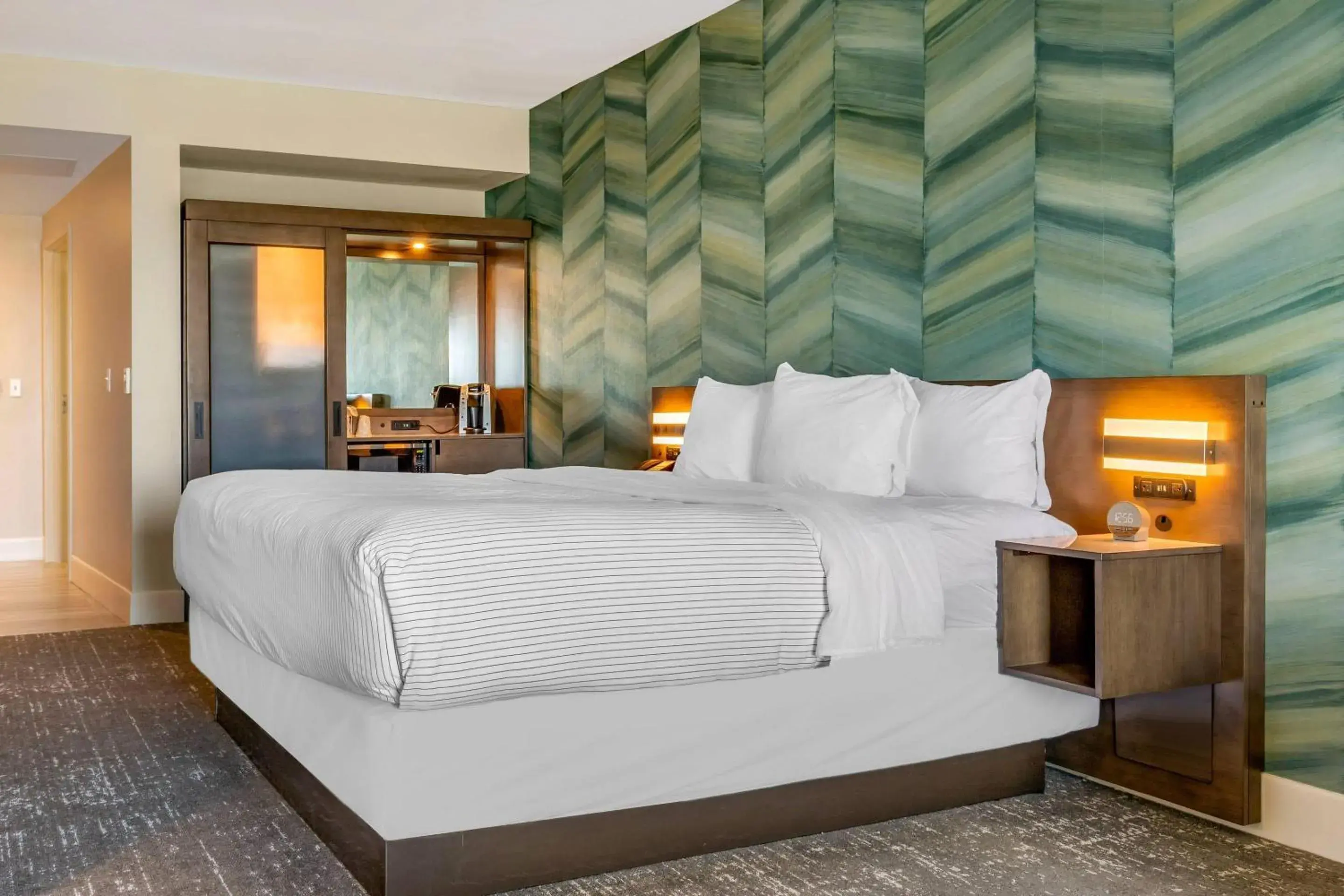 King Room - Accessible/Non-Smoking in Cambria Hotel Ocean City - Bayfront King Room - Accessible/Non-Smoking in Cambria Hotel Ocean City - Bayfront