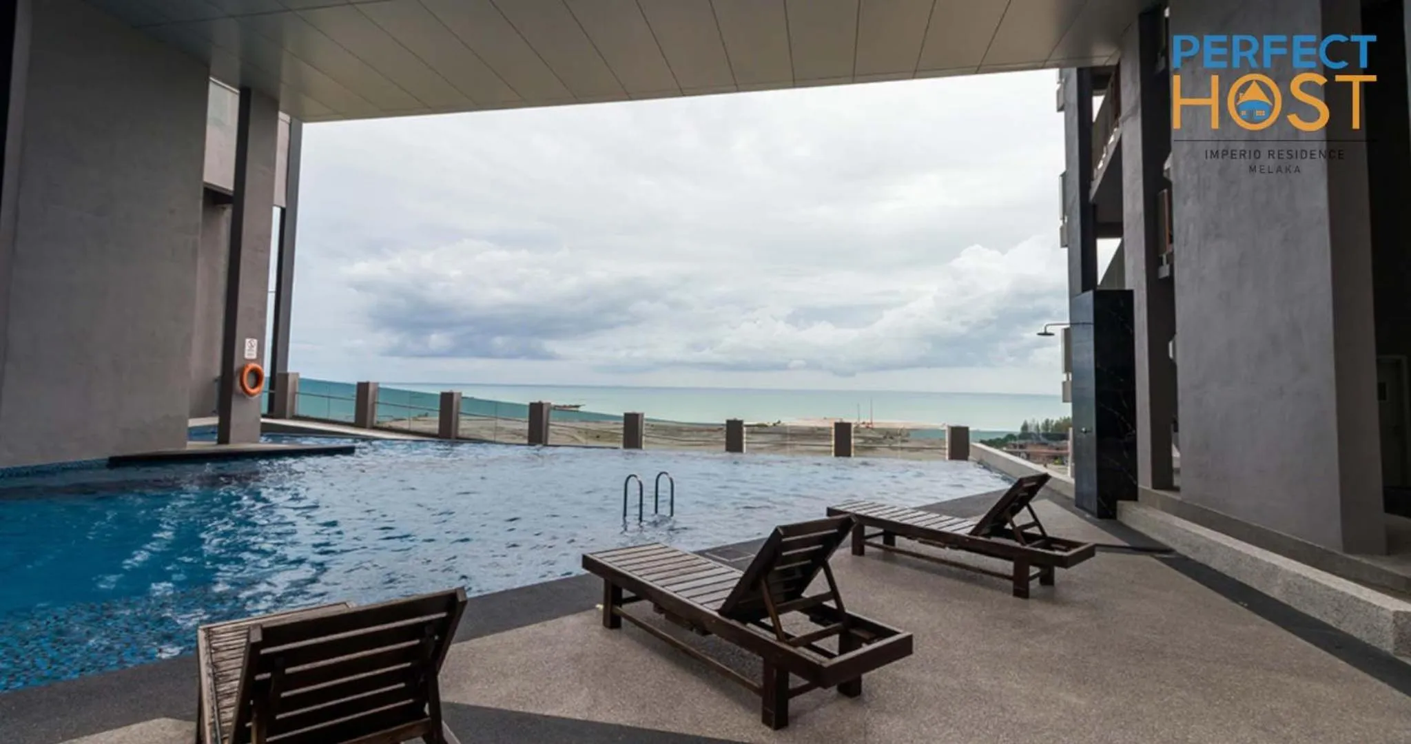 Day in Imperio Residence Seafront by Perfect Host