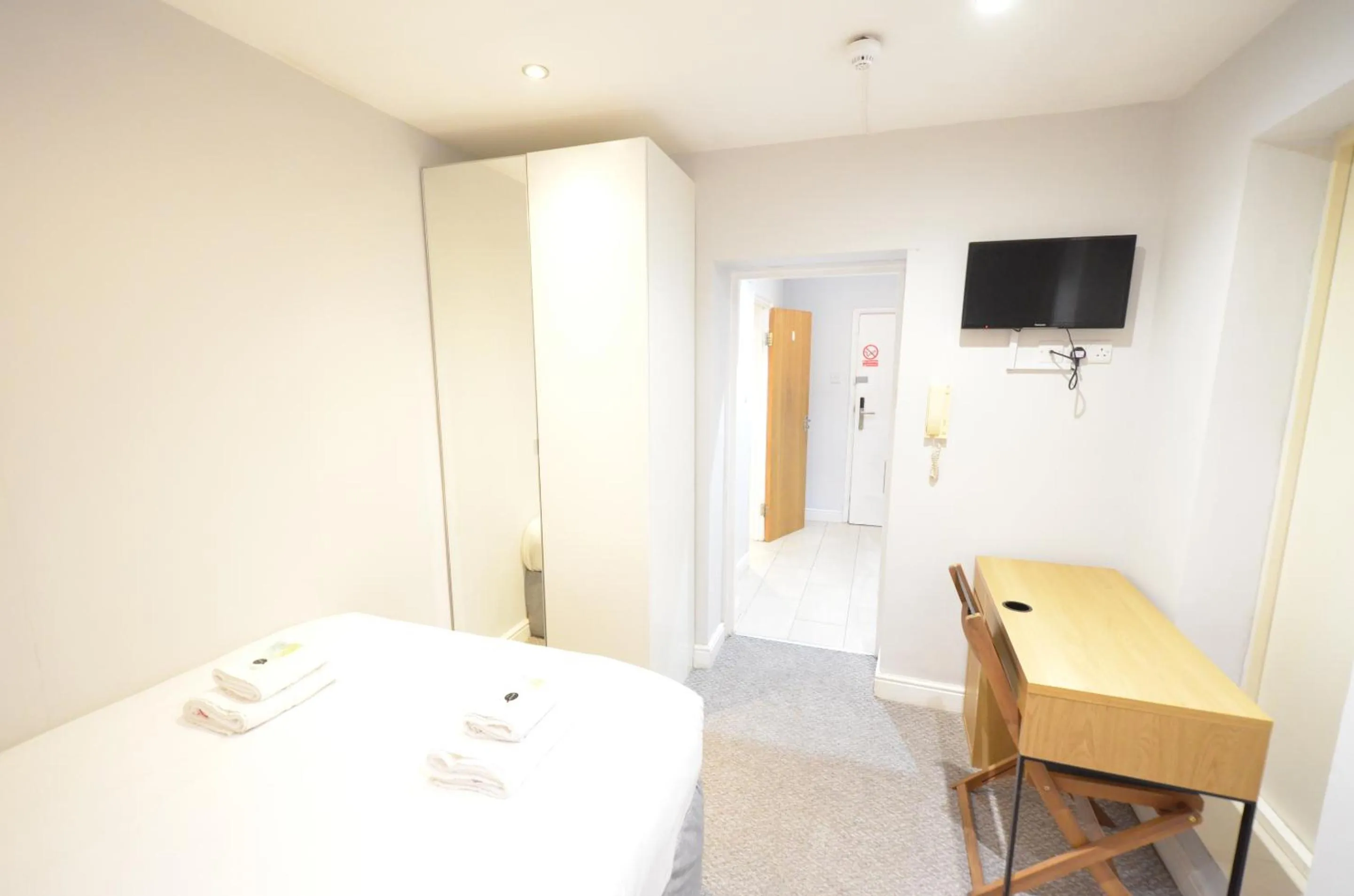 Bedroom, Bed in Amber Residence Hotel-Suites