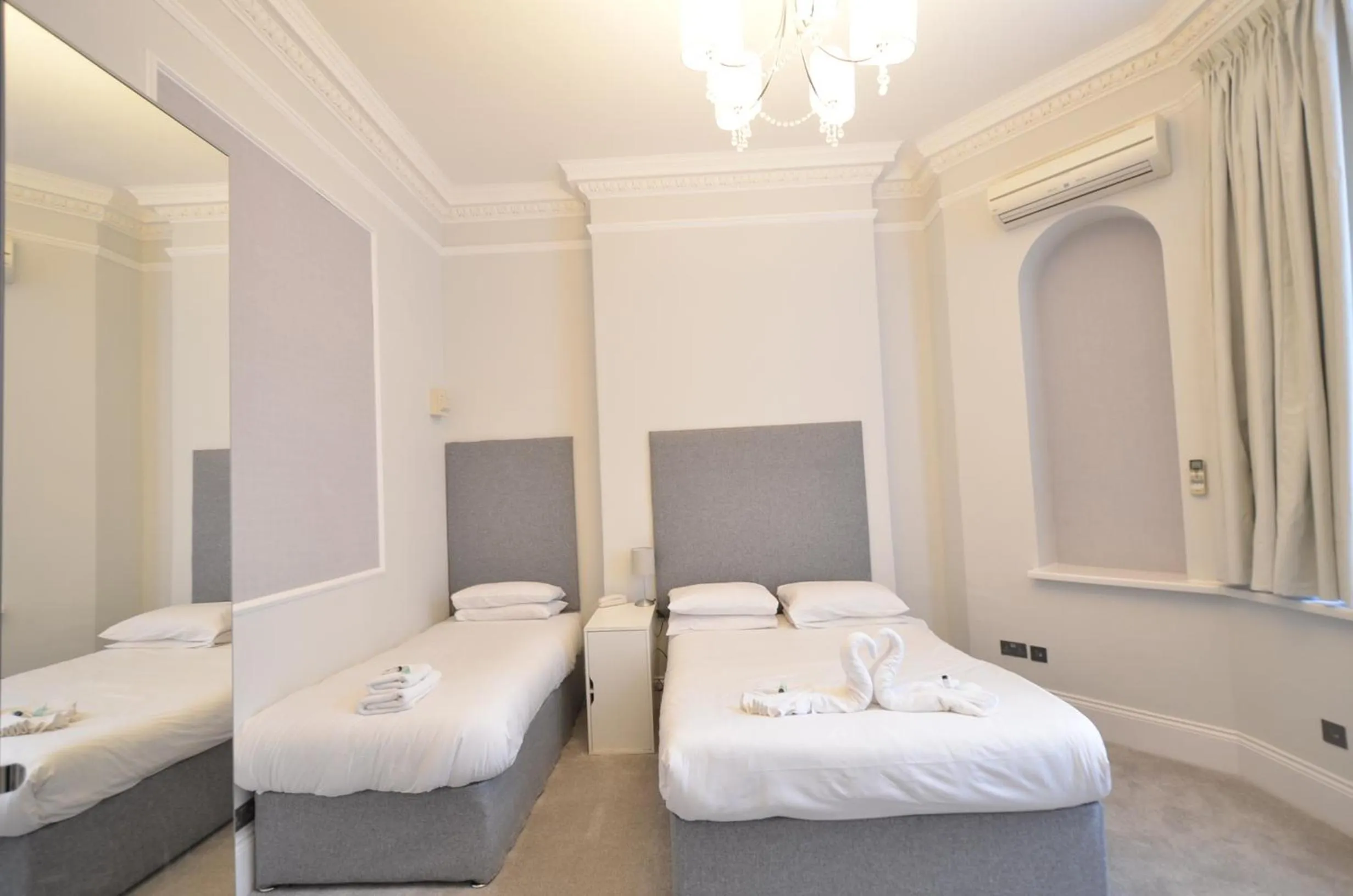 Bedroom, Bed in Amber Residence Hotel-Suites