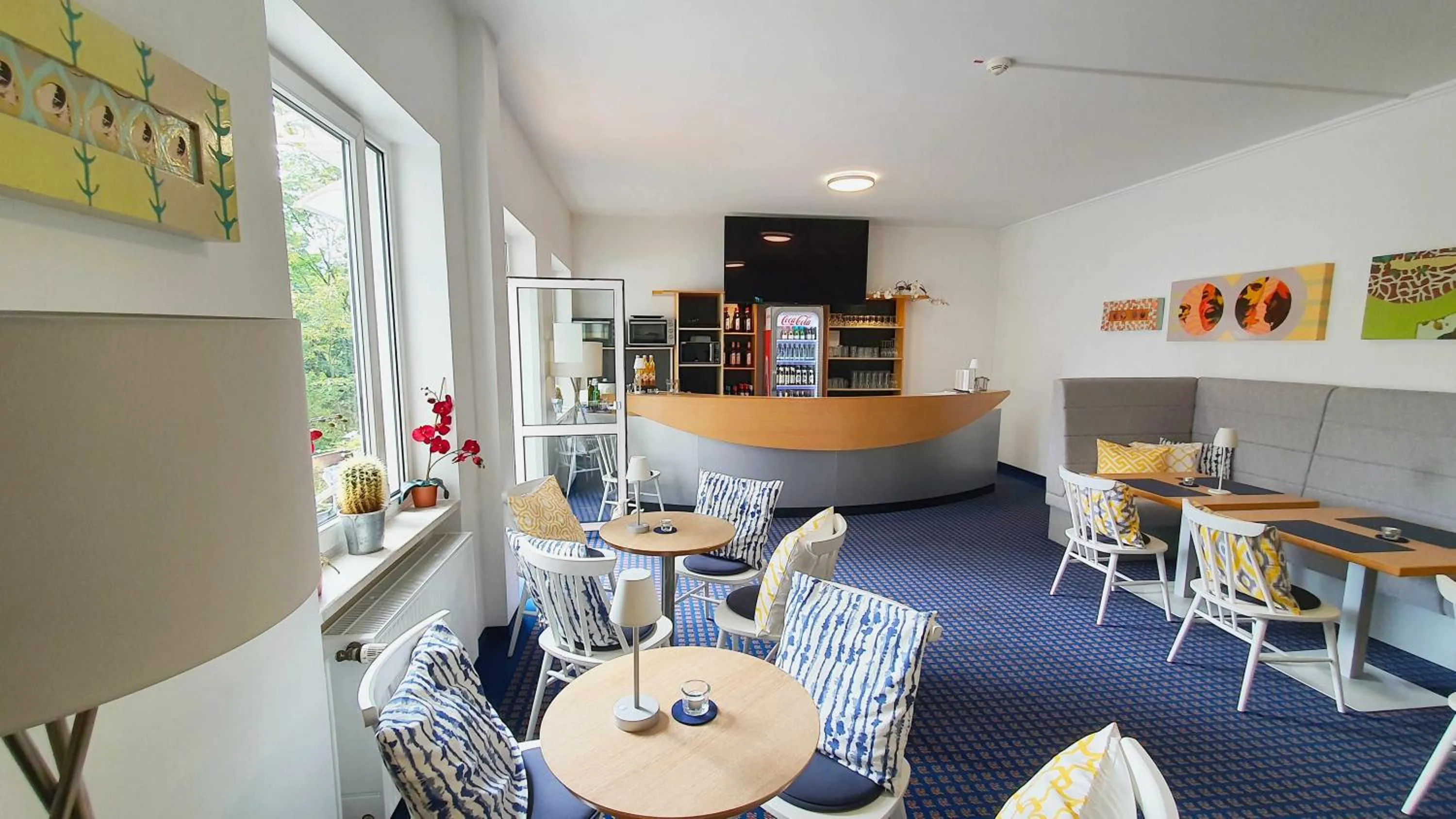 TV and multimedia in Hotel in Herrenhausen