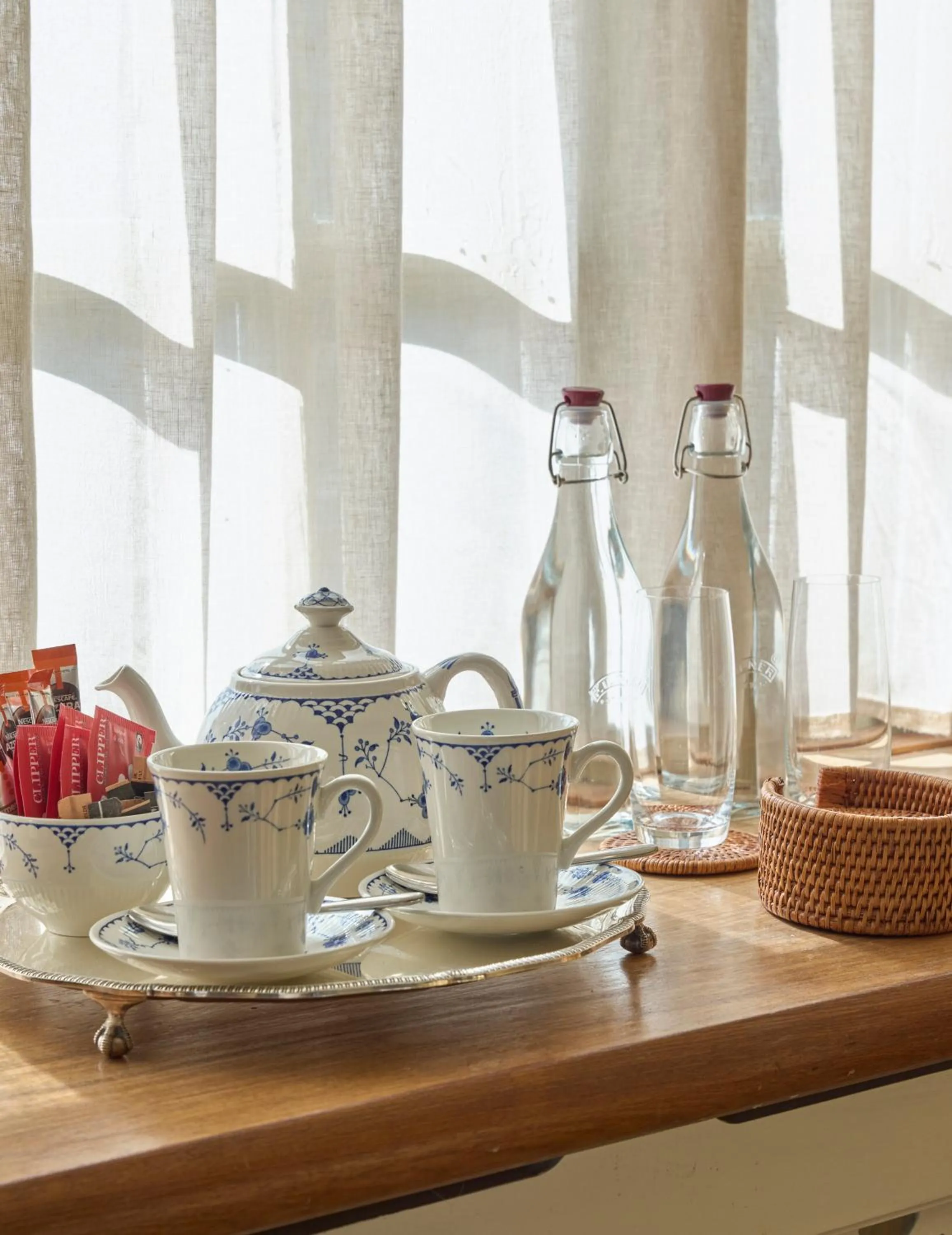 Coffee/tea facilities in The Old School, Idbury, OX7 6RU