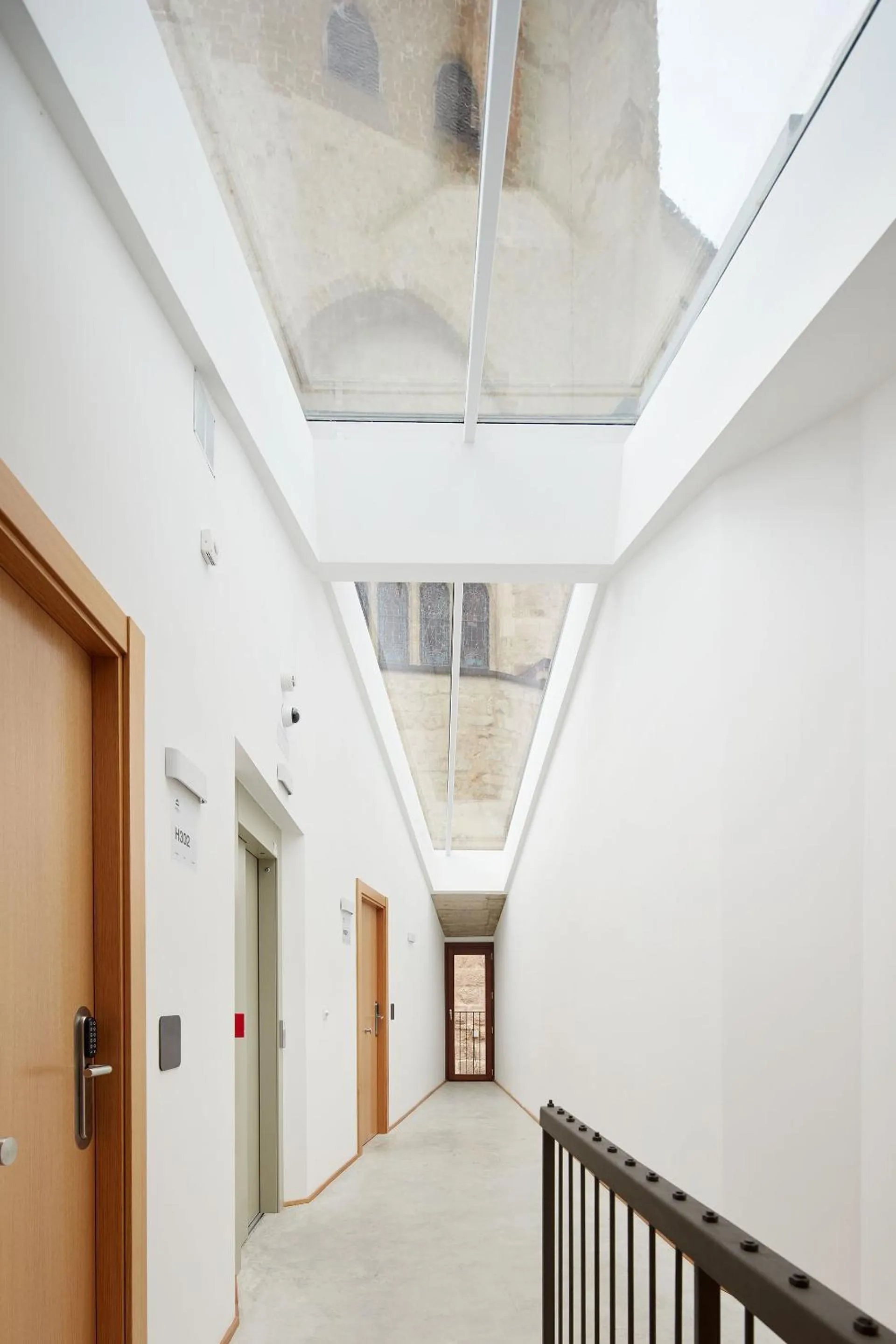 Property building in IRAIPE Estella Rooms Auto Check-in