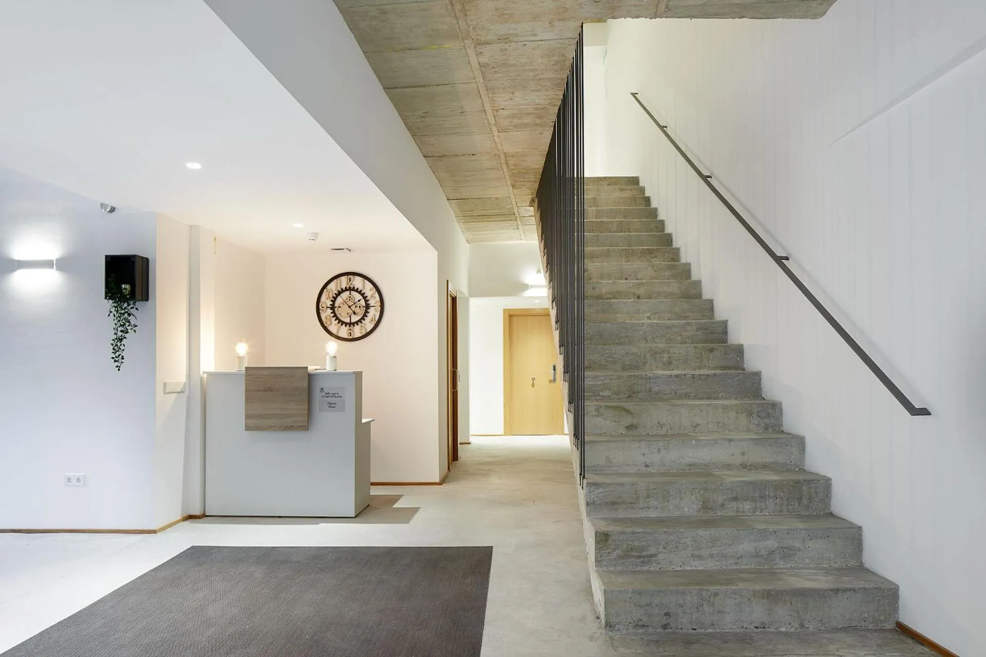 Property building in IRAIPE Estella Rooms Auto Check-in