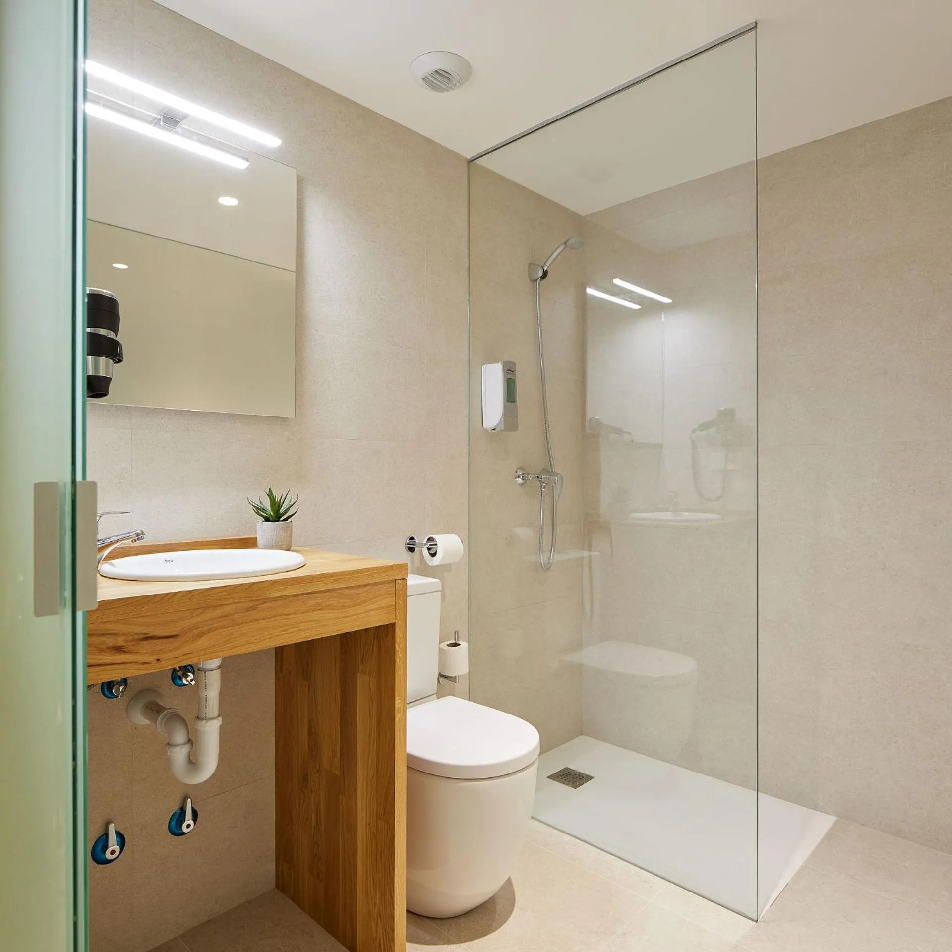 IRAIPE Estella Rooms Auto Check-in