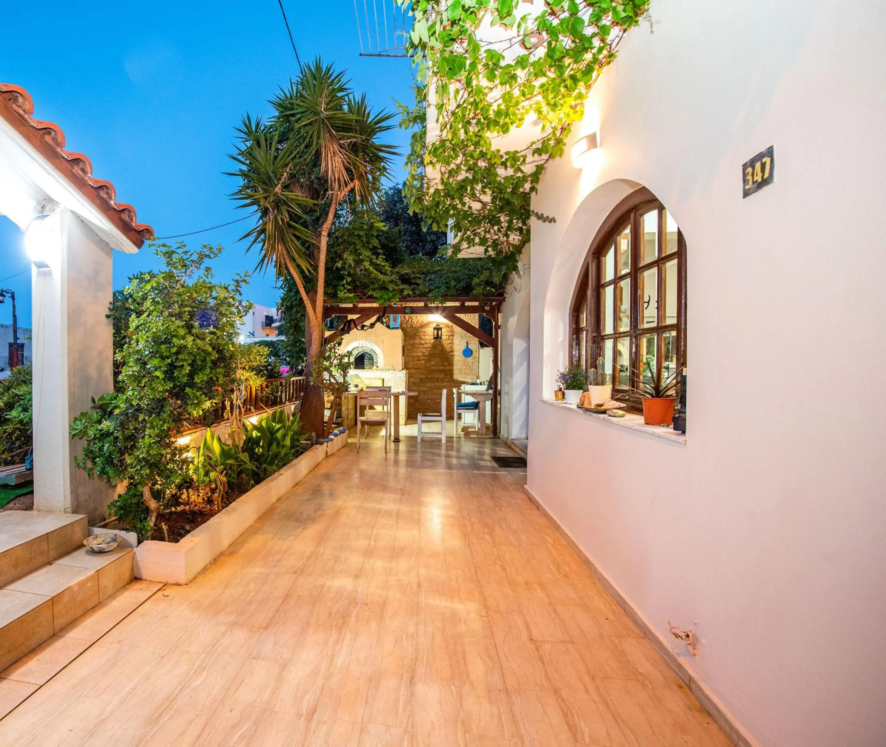 Property building in Alexandra Apartments