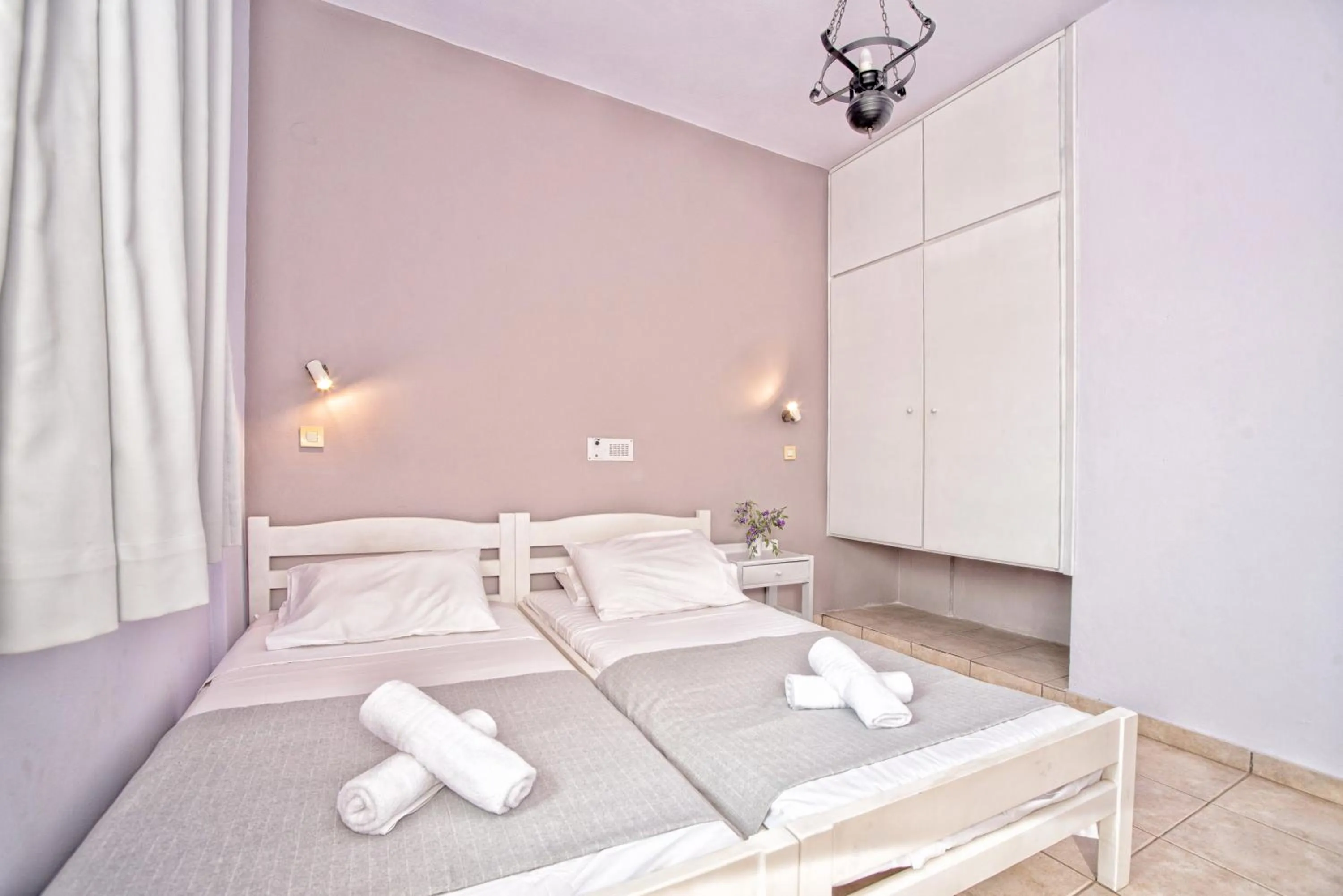 Bedroom, Bed in Alexandra Apartments