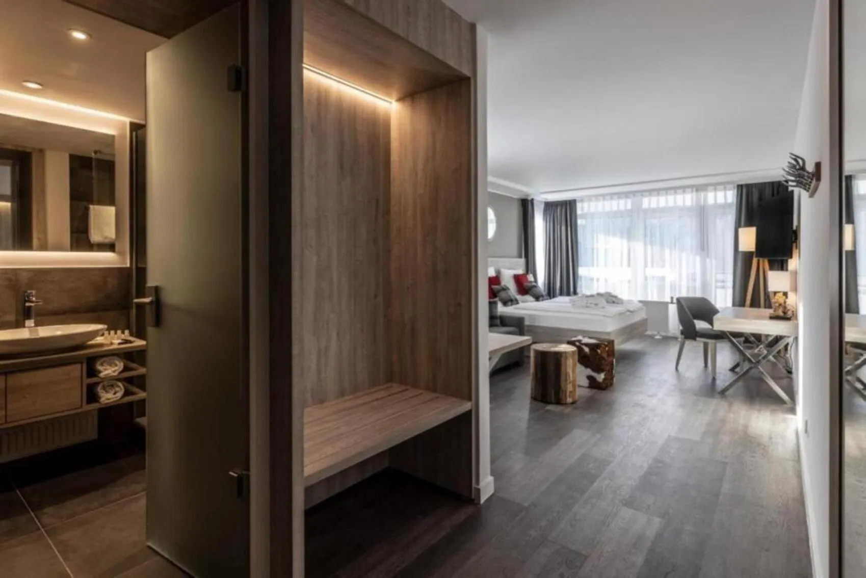 Bedroom, Bed in Karma Bavaria