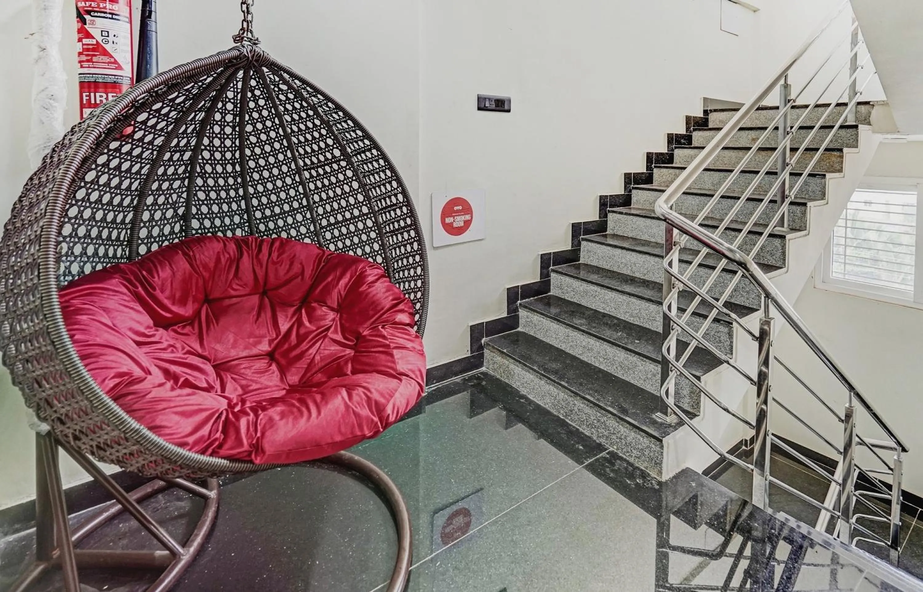 Lobby or reception in Capital O Sayhallo Prime Residency