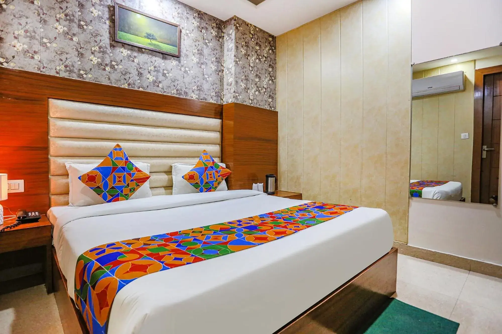 Deluxe Room - single occupancy in FabHotel Frolic Deluxe Room - single occupancy in FabHotel Frolic