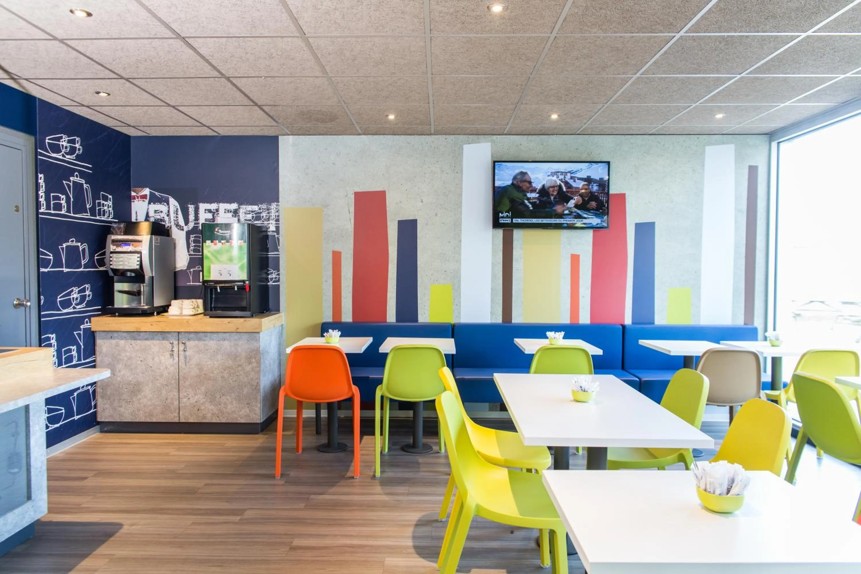 Restaurant/places to eat in ibis budget Caen Mondeville