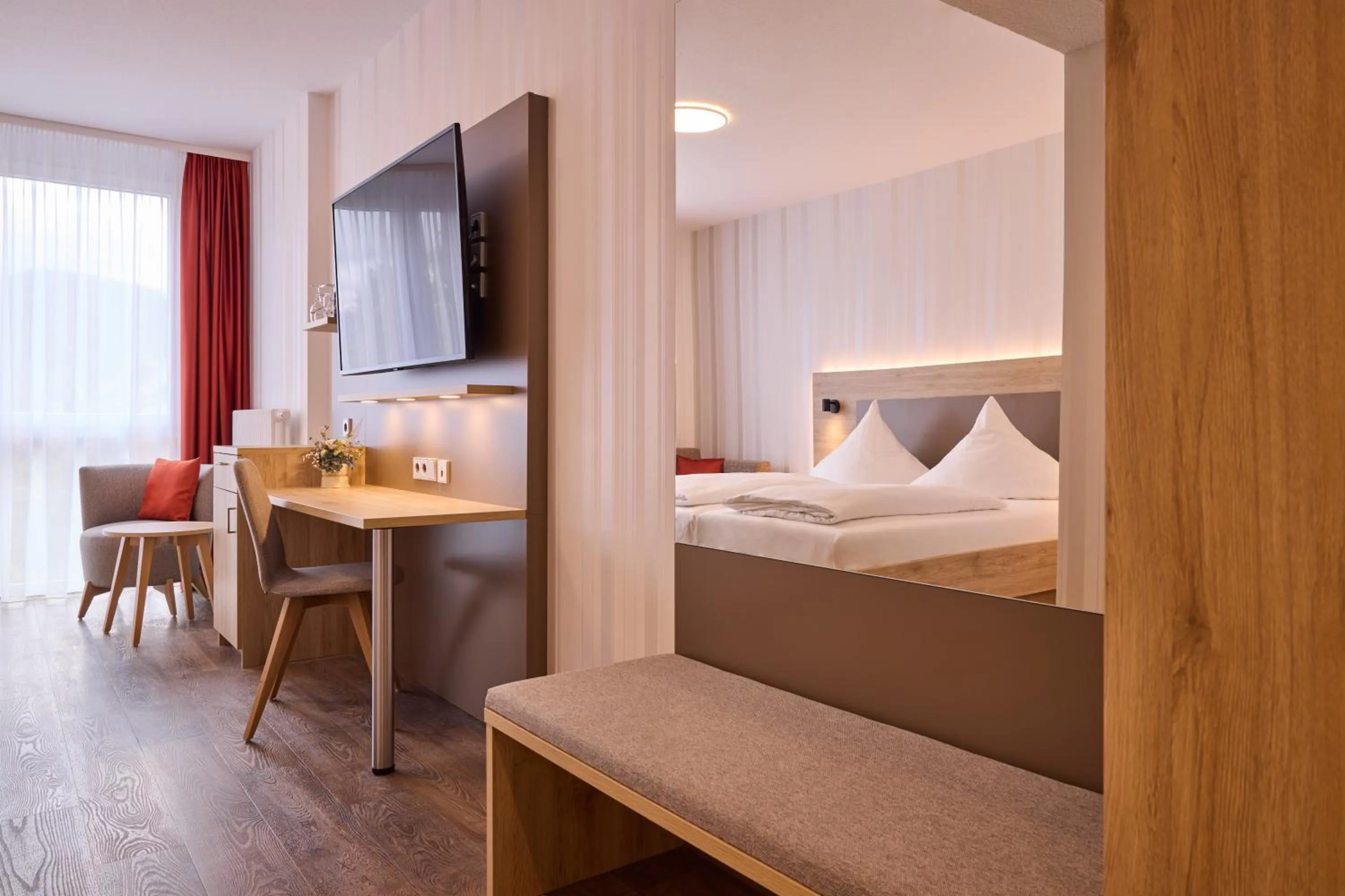 Photo of the whole room, Bed in Hotel Zum Schiff