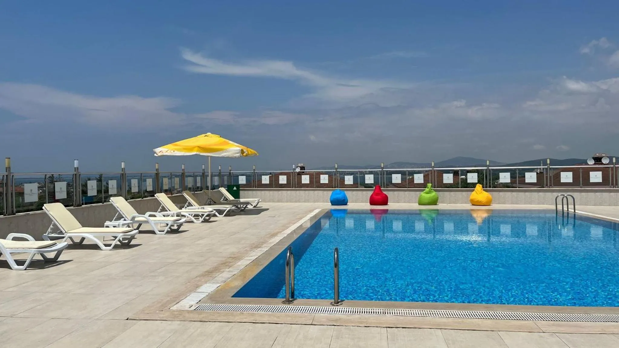 Property building in DOUBLE ROYAL HOTEL