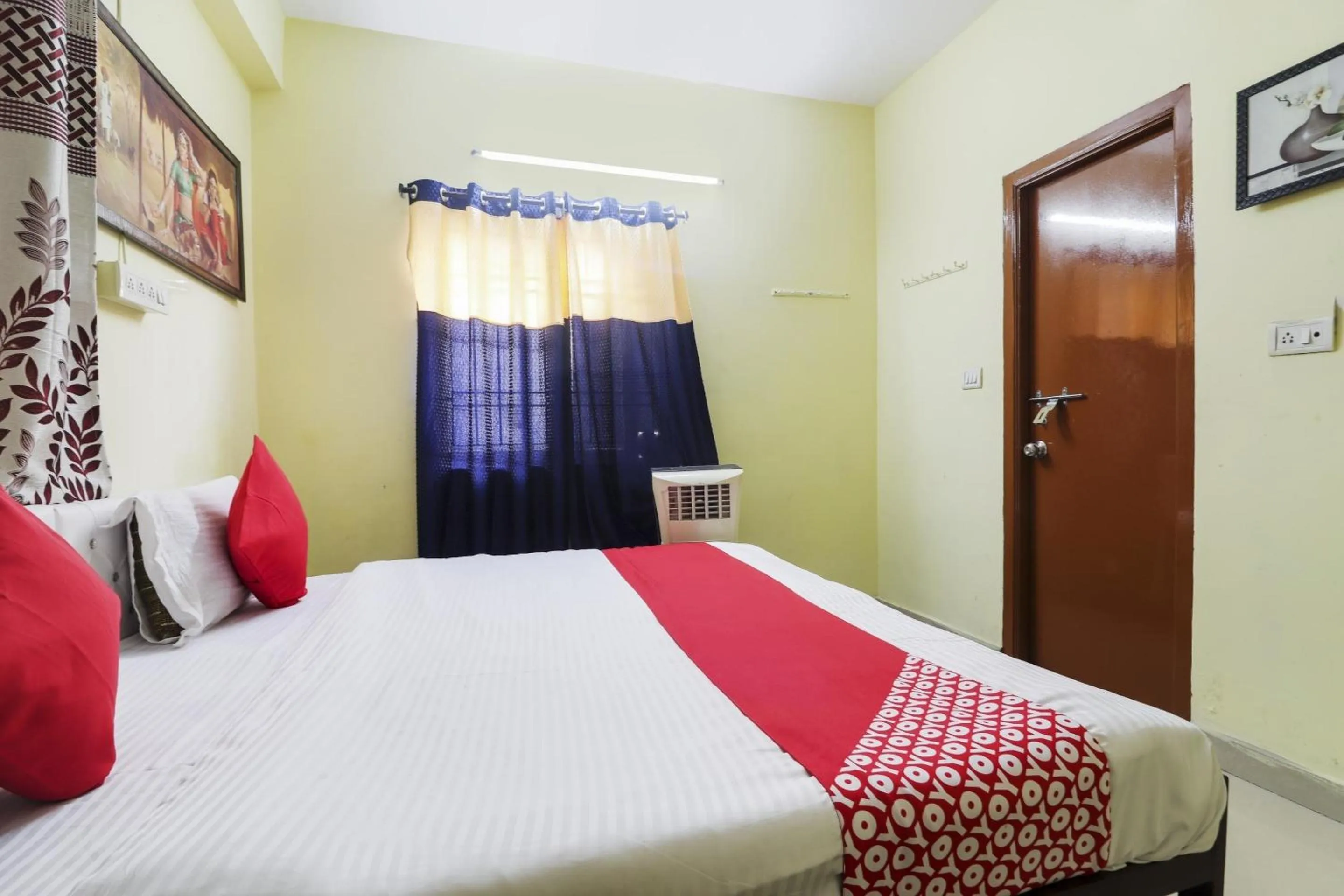 Bedroom, Bed in Hotel O Ruby Grand Inn