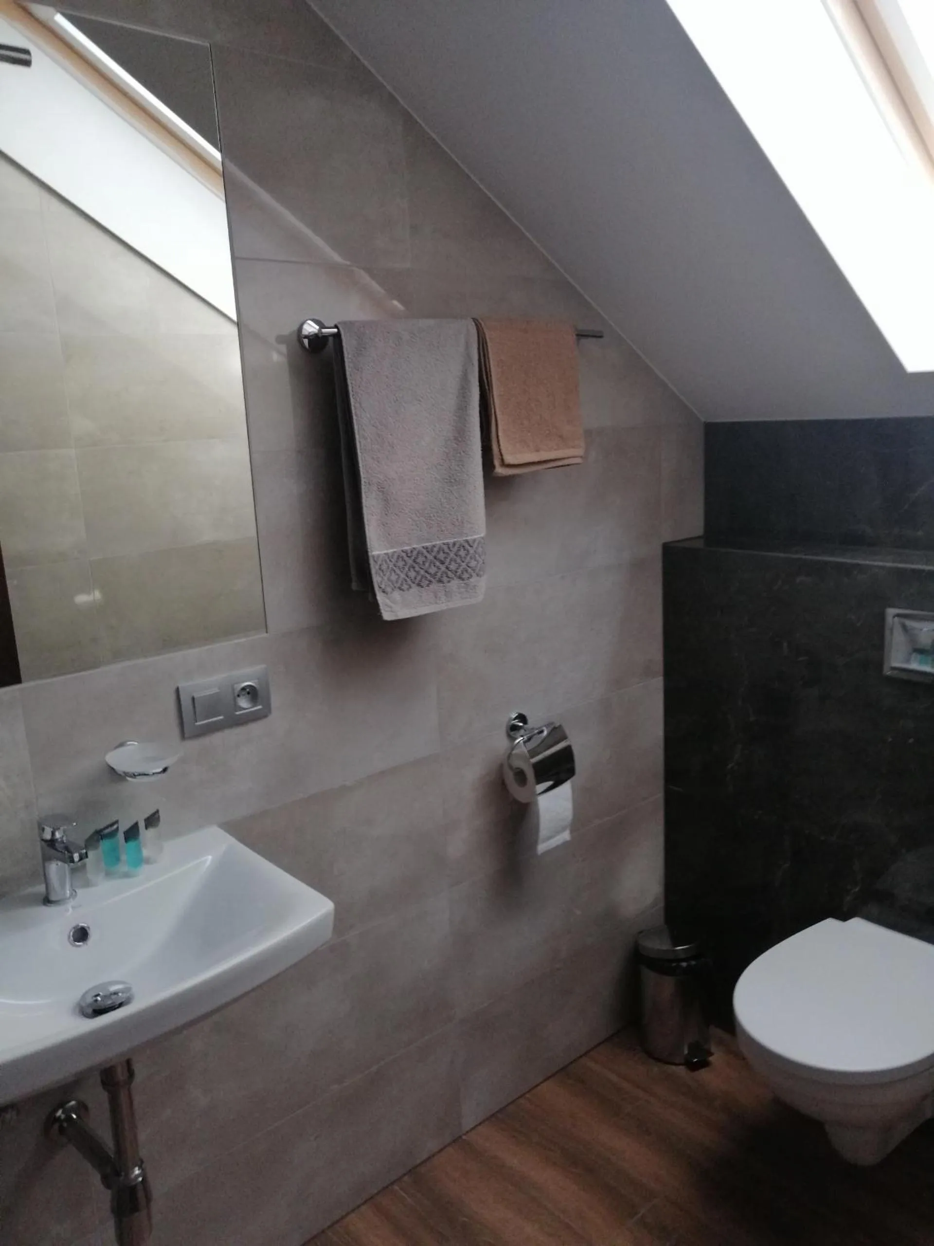 Toilet in Pokoje Gościnne z łazienkami