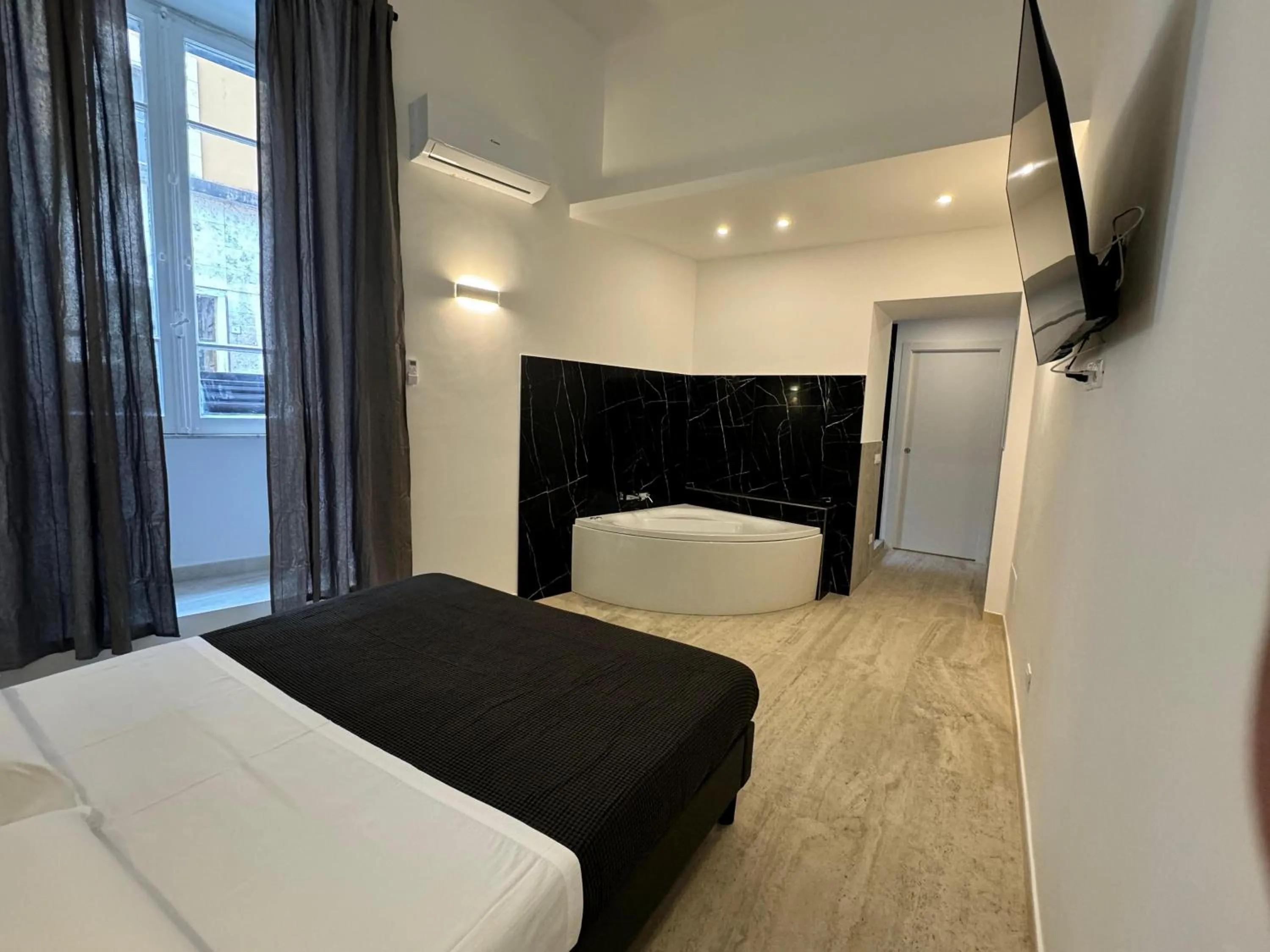 Bedroom, Bed in Art Atelier Risorgimento Guest House