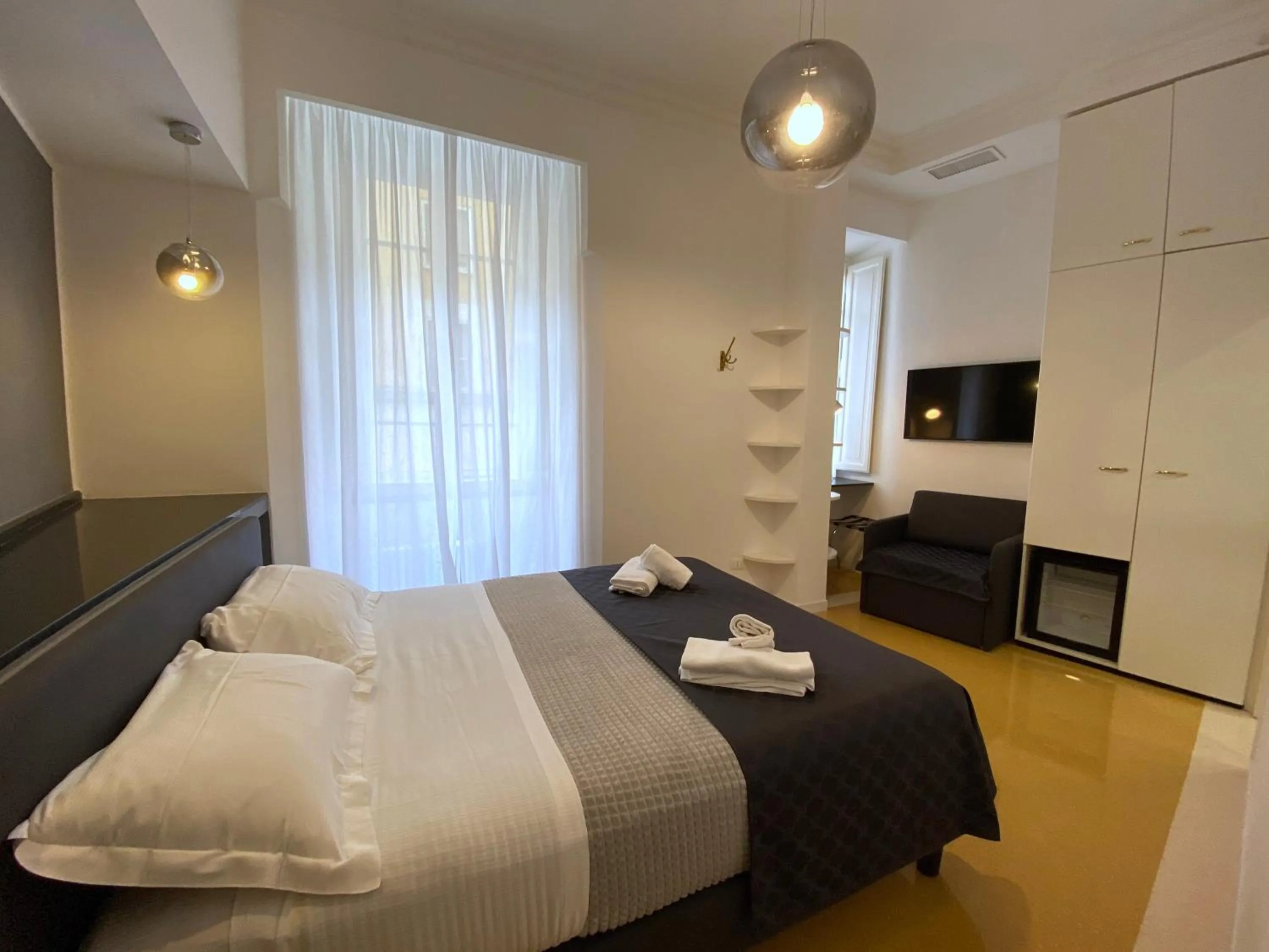 Photo of the whole room, Bed in Art Atelier Risorgimento Guest House