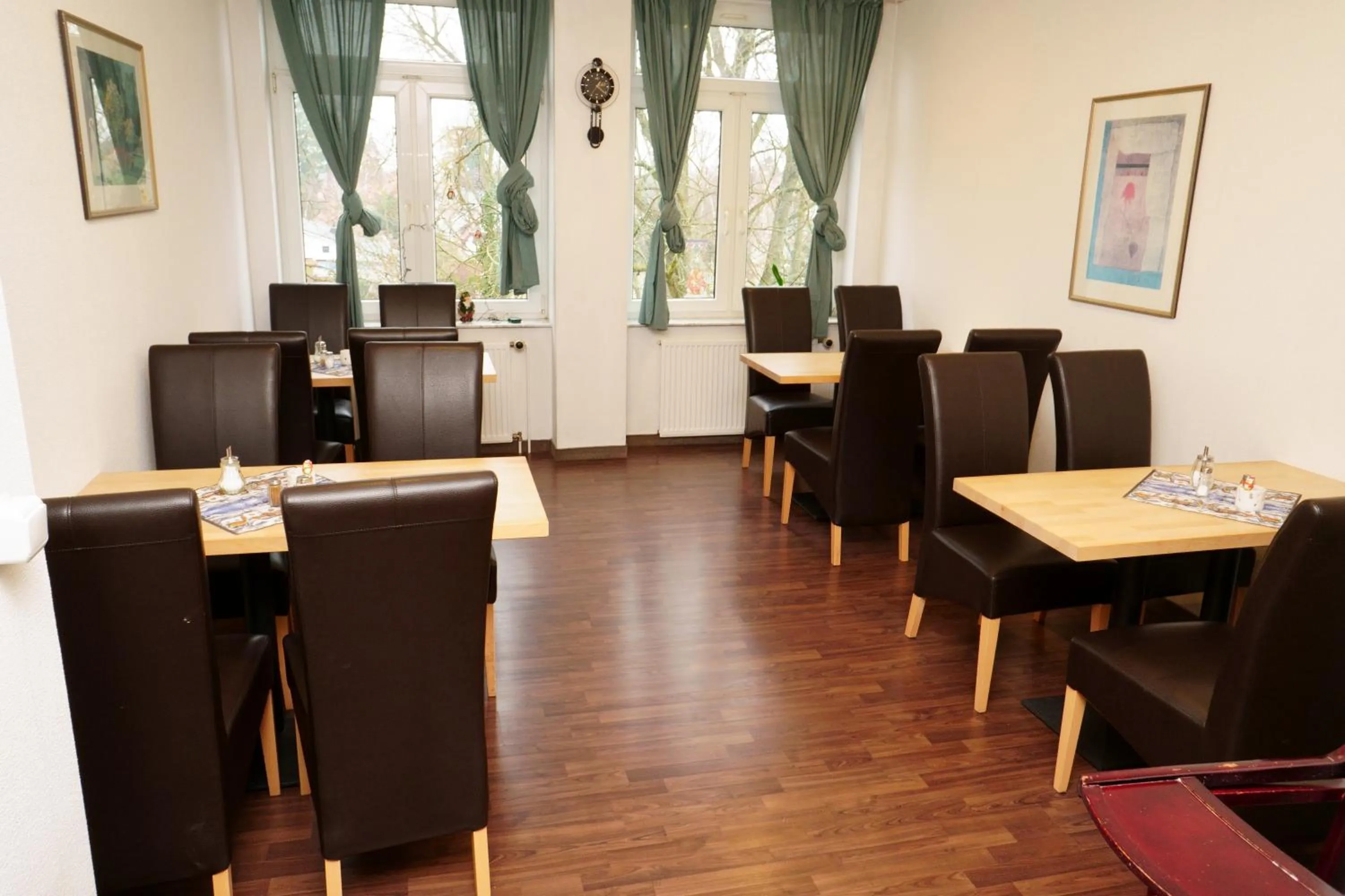 Restaurant/places to eat in Hotel Birkenwerder