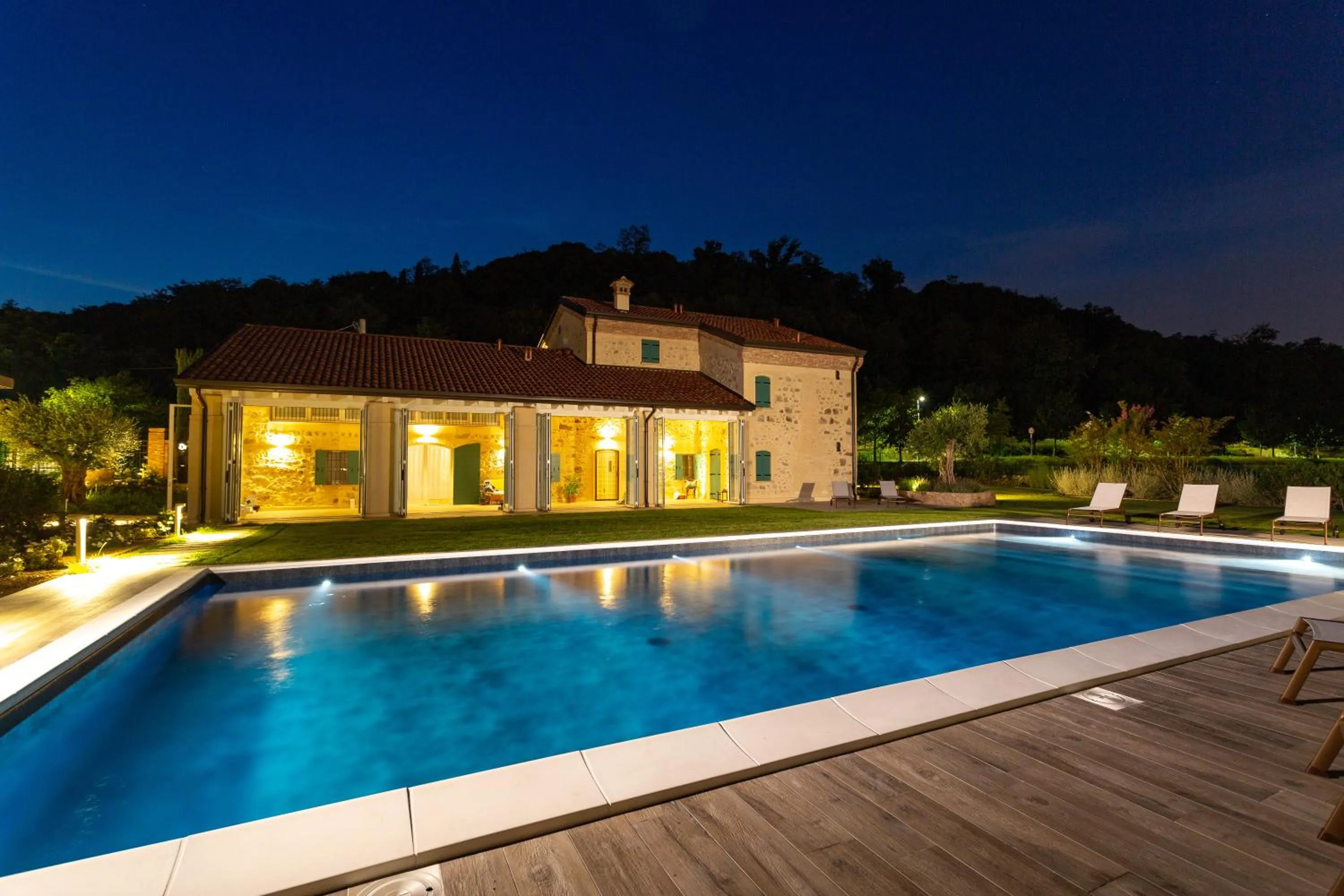 Night in Casa Massaro Todeschini